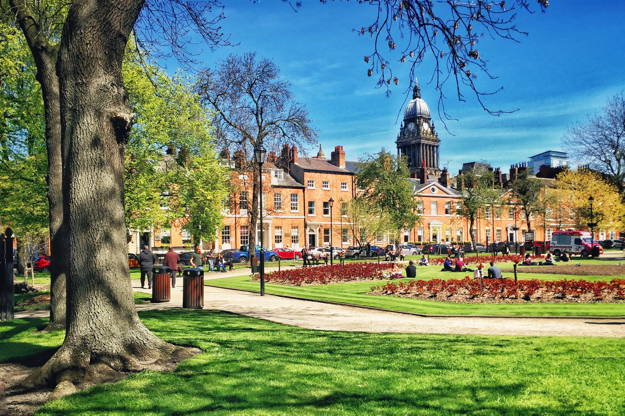 Jag.gr 645 PRO Mk III for Apple iPhone 6 sample photo. Leeds park square #iphonography #perfectday photography