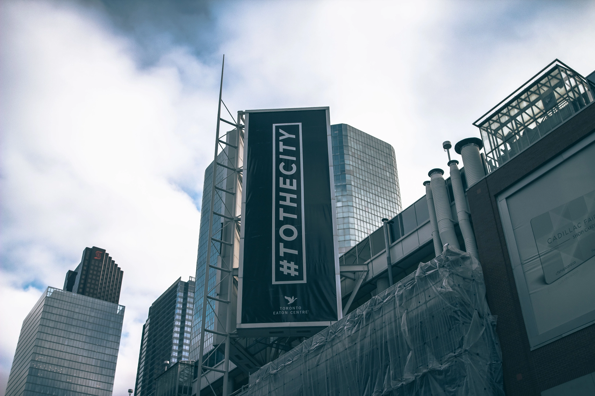 Sigma 24mm F1.4 DG HSM Art sample photo. Toronto visuals photography