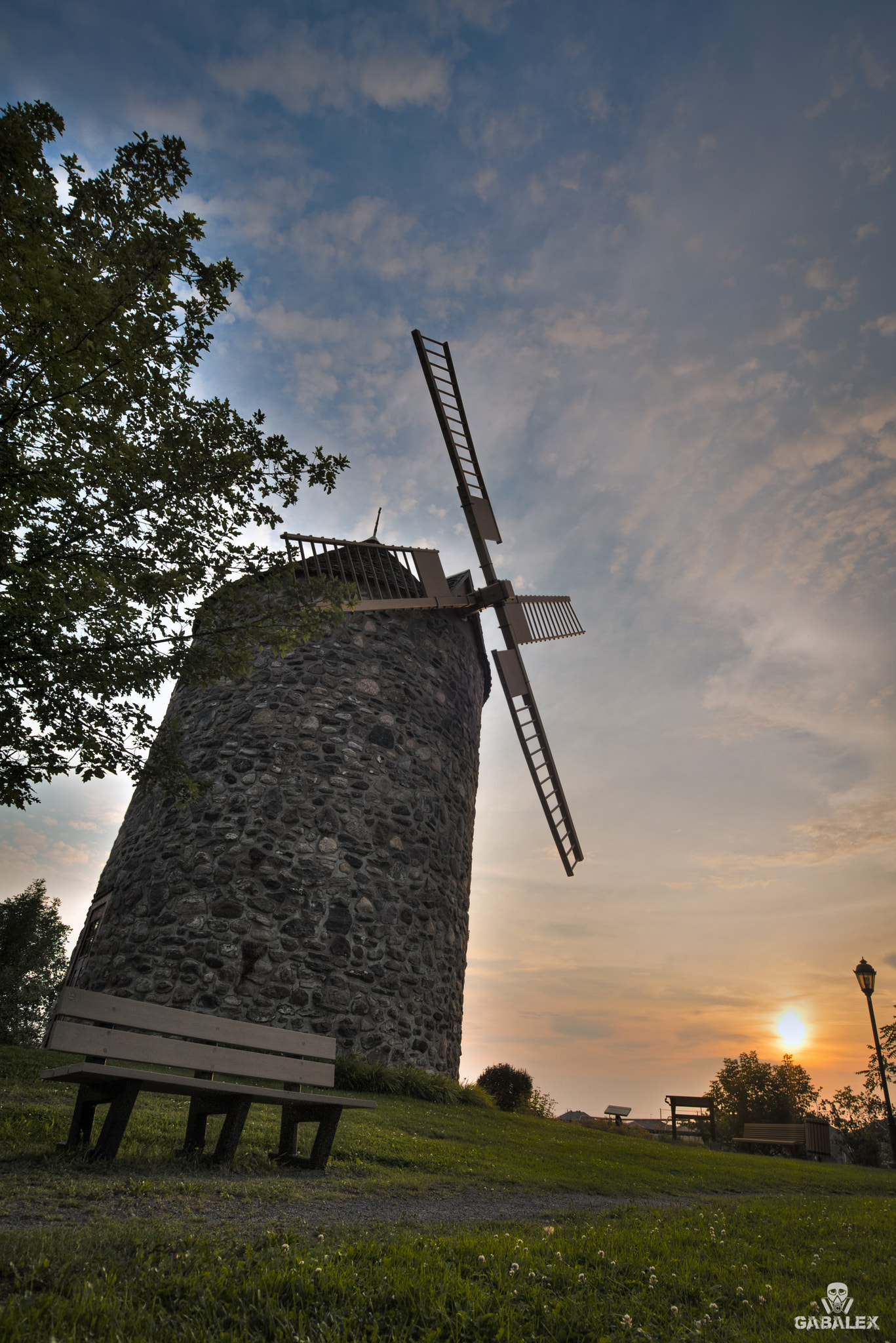 Sigma 17-35mm F2.8-4 EX Aspherical sample photo. Windmill photography