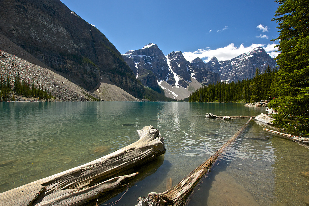 Sony Alpha DSLR-A700 + Sigma 10-20mm F3.5 EX DC HSM sample photo. Moraine lake photography