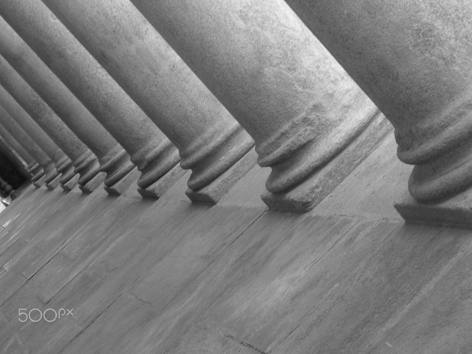 Nikon E3200 sample photo. Columns, bologna, italy. photography