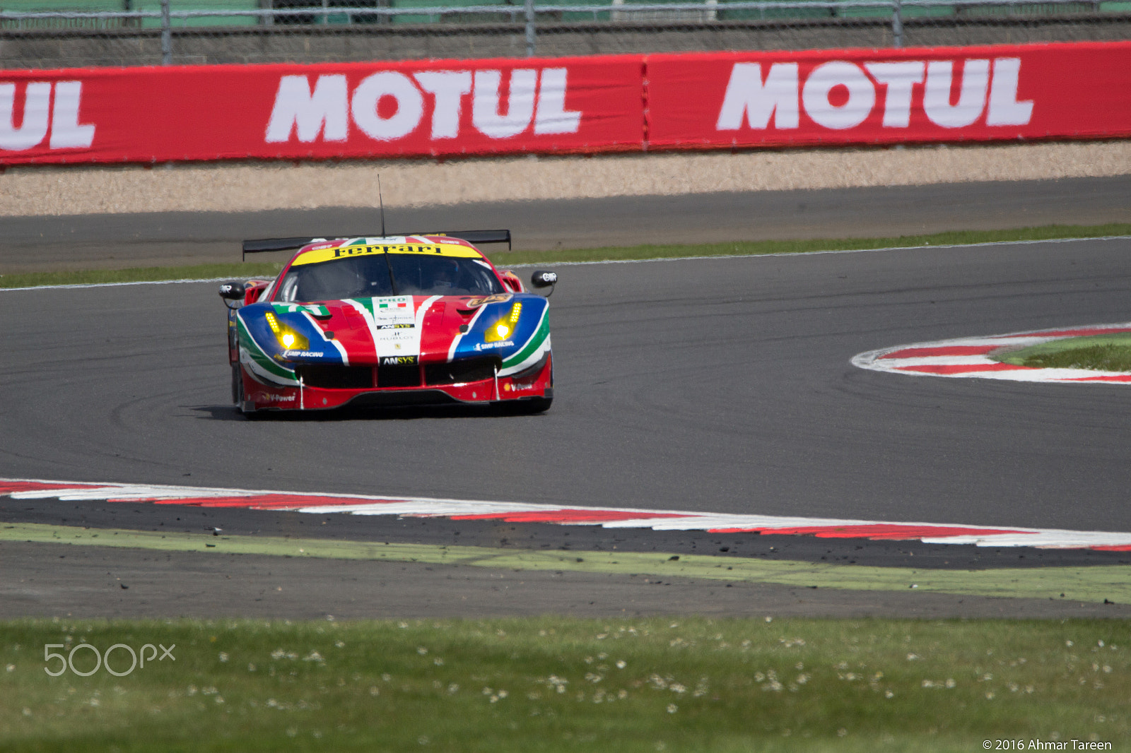 Canon EOS 700D (EOS Rebel T5i / EOS Kiss X7i) + Sigma 150-600mm F5-6.3 DG OS HSM | C sample photo. Af corse 488 gte at silverstone photography