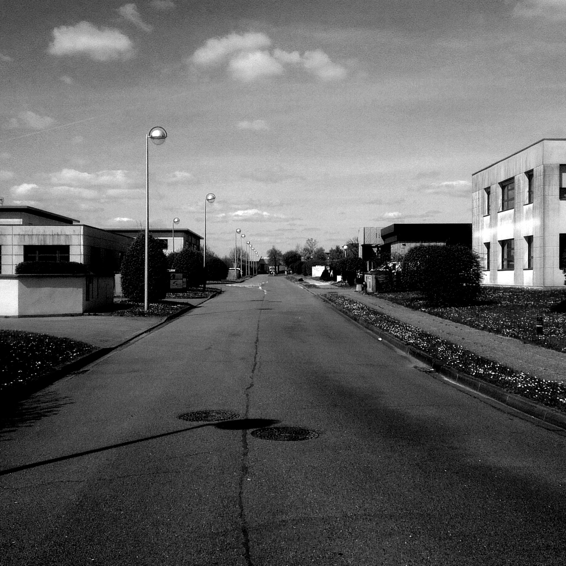 HTC ONE X sample photo. Minuit dix photography