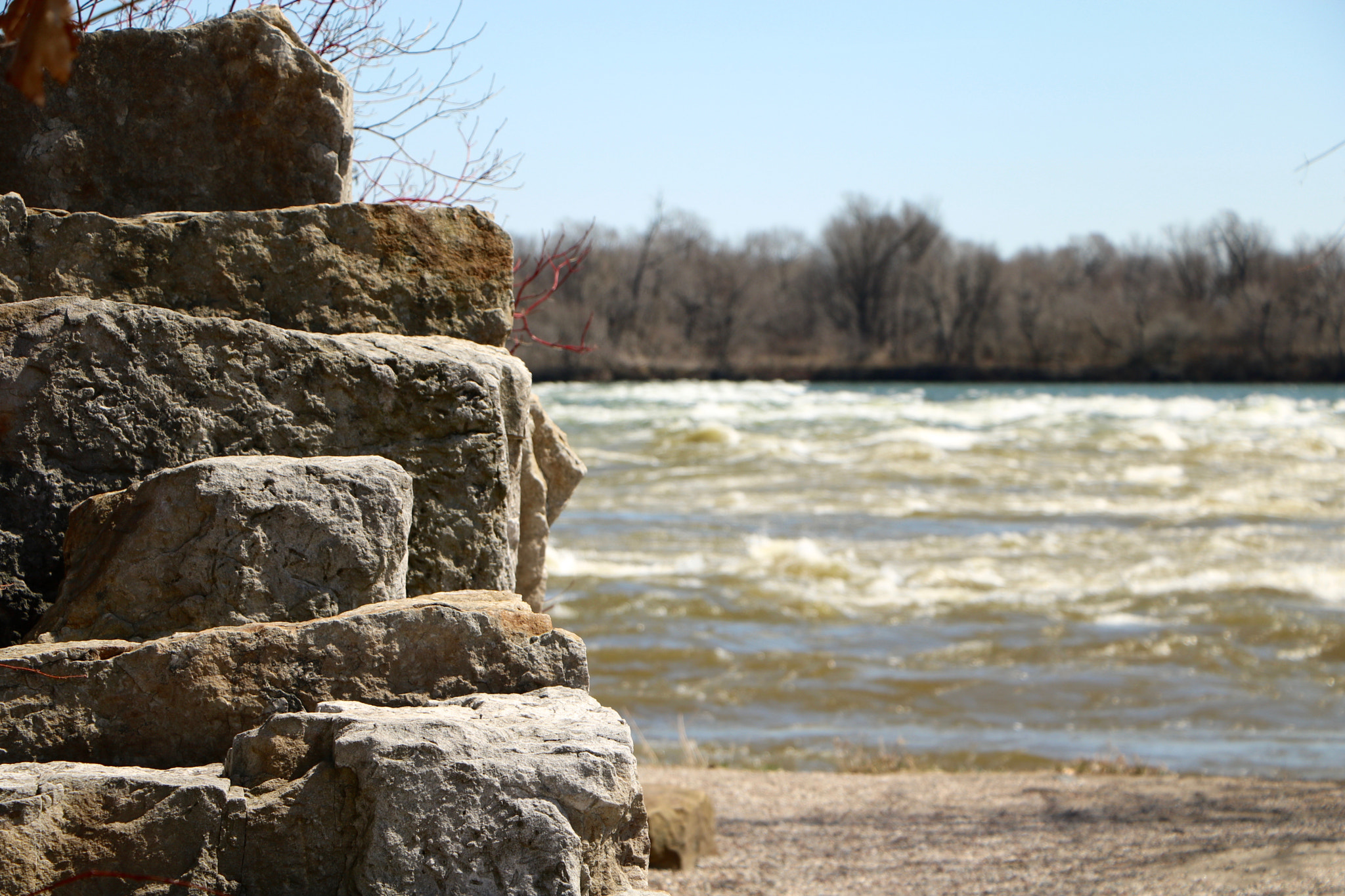 Canon EF-S 18-135mm F3.5-5.6 IS STM sample photo. Rocks of ages photography