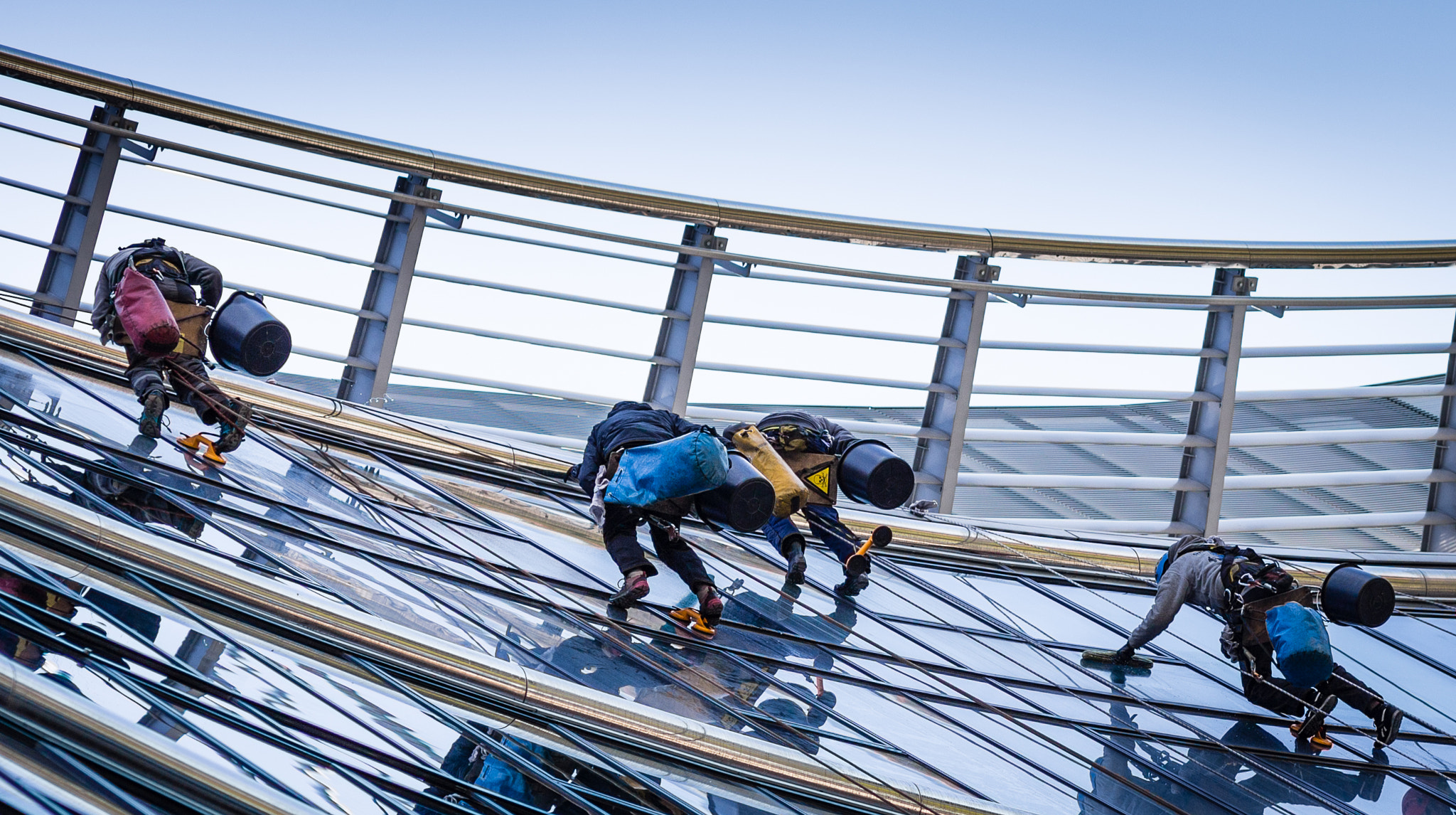 v2?sig=a7f9e63b0c7bb5c8f5ad6047e8022a413dbcba41e3ec45119621c0c31ba0d457