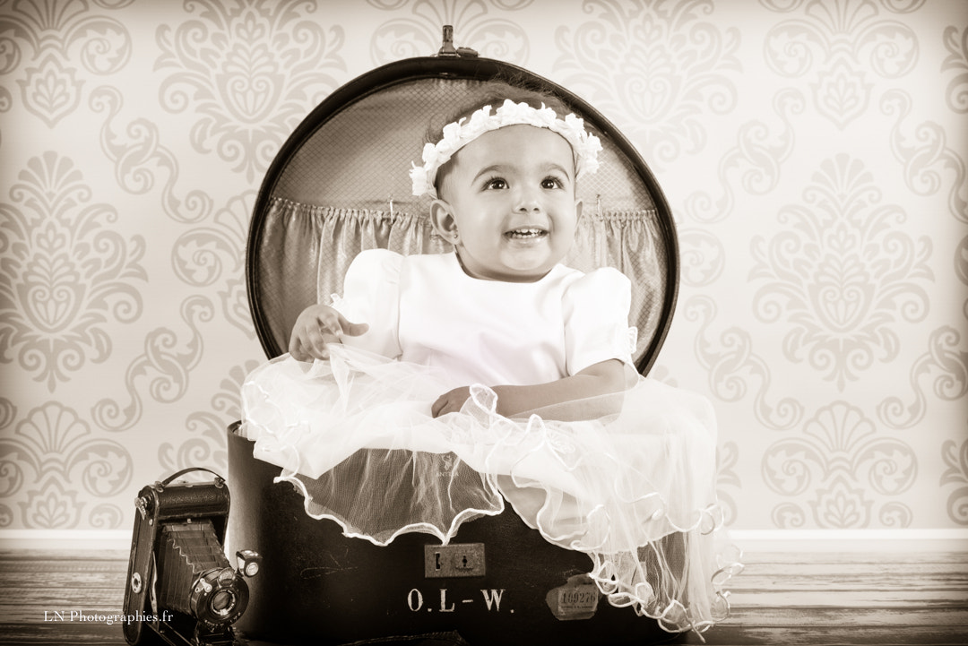Nikon D800 + AF Nikkor 85mm f/1.8 sample photo. Baby mood photography