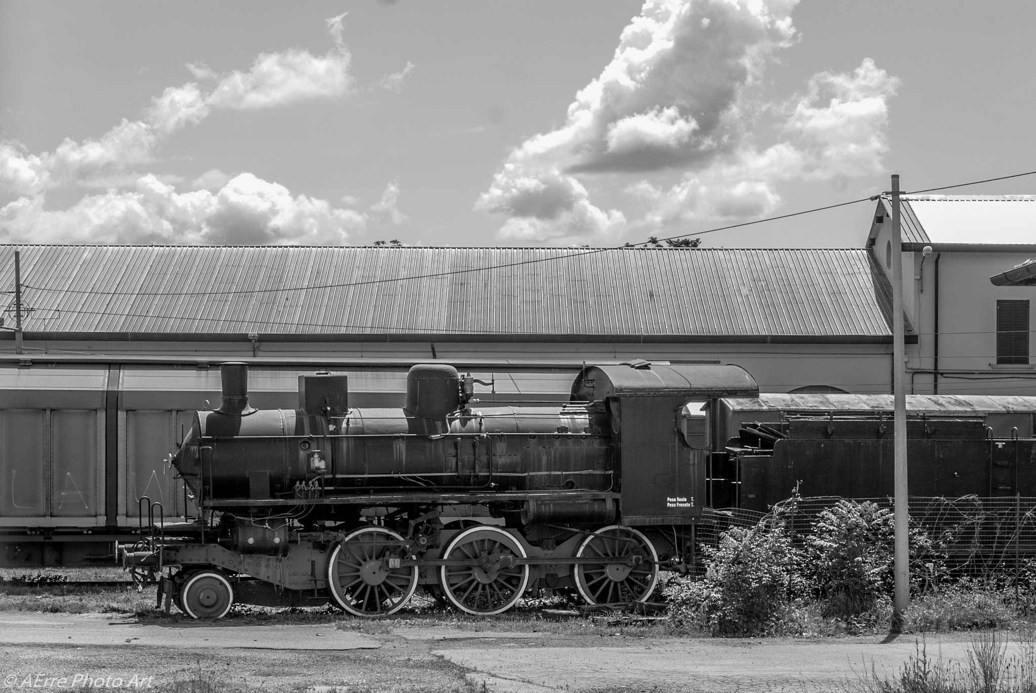 Sigma 17-70mm F2.8-4.5 DC Macro Asp. IF sample photo. Old train photography