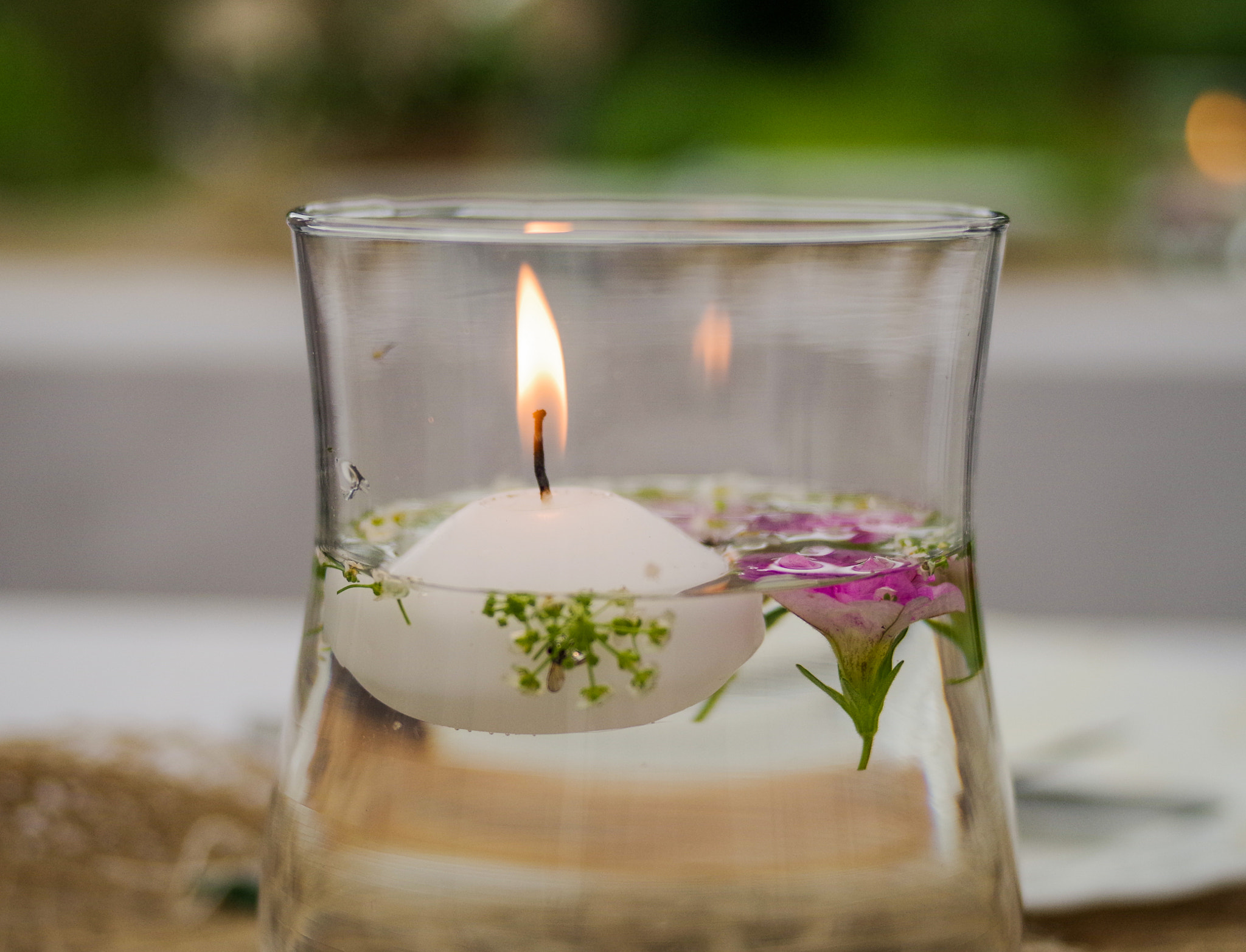 Pentax smc DA 40mm F2.8 Limited sample photo. Floating candle photography