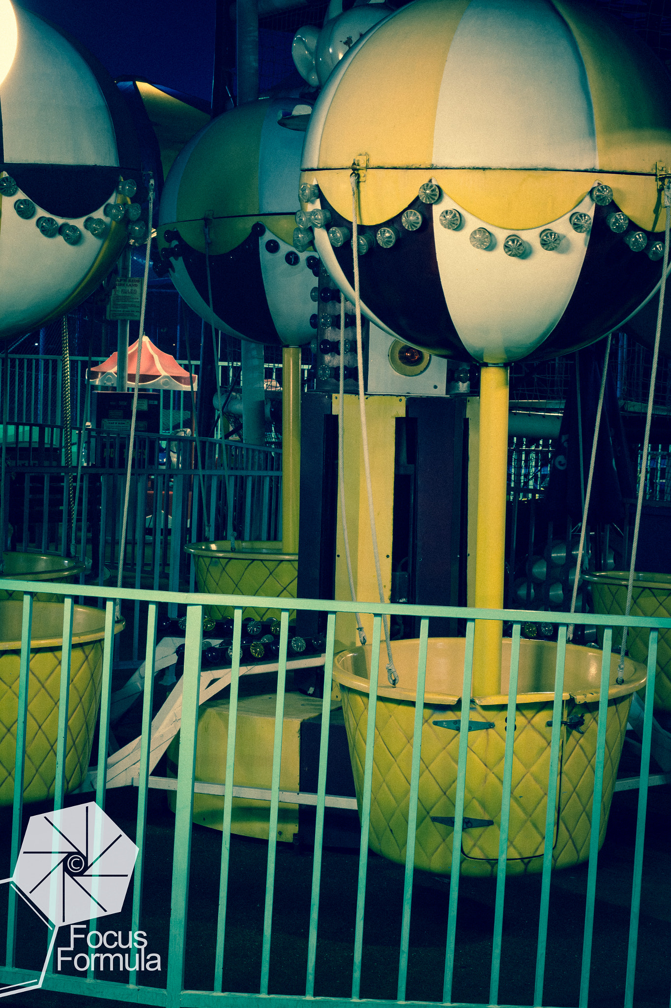 Canon EOS M + Canon EF 50mm F1.4 USM sample photo. Abandoned amusement photography