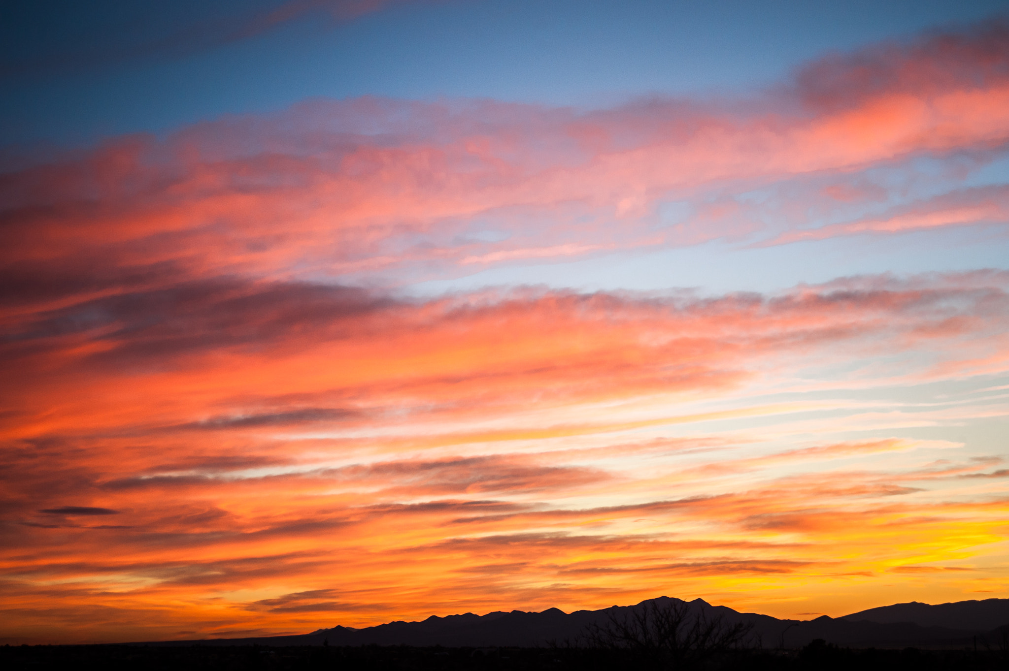 AF Zoom-Nikkor 28-80mm f/3.3-5.6G sample photo. Sunset in santa fe photography