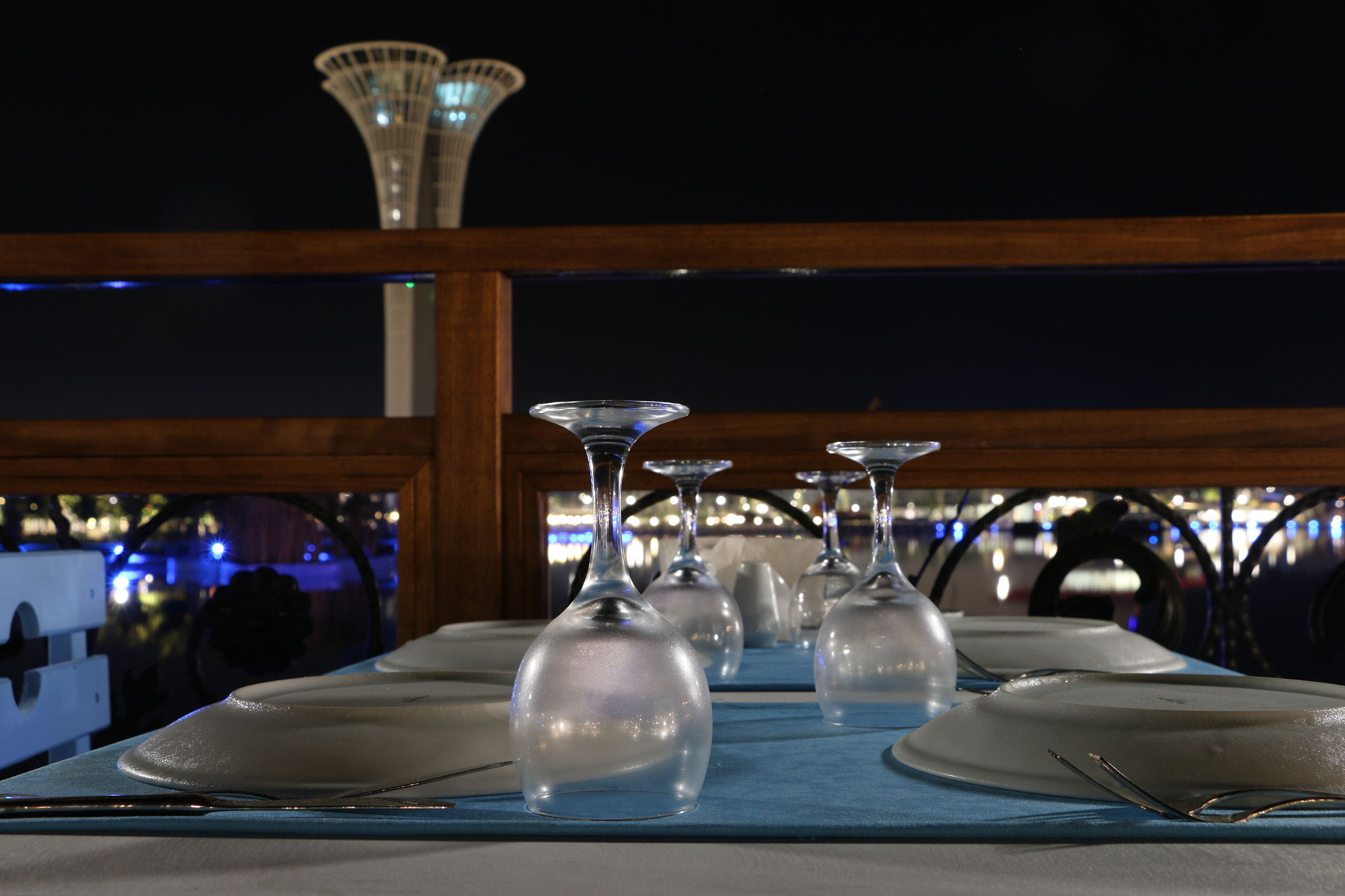 Canon EF 22-55mm f/4-5.6 USM sample photo. Towers photography