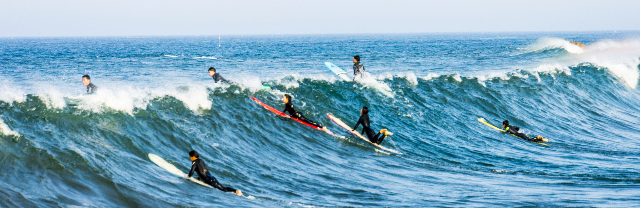 Sony Alpha NEX-7 + Sony E 18-200mm F3.5-6.3 OSS sample photo. Korea surf photography