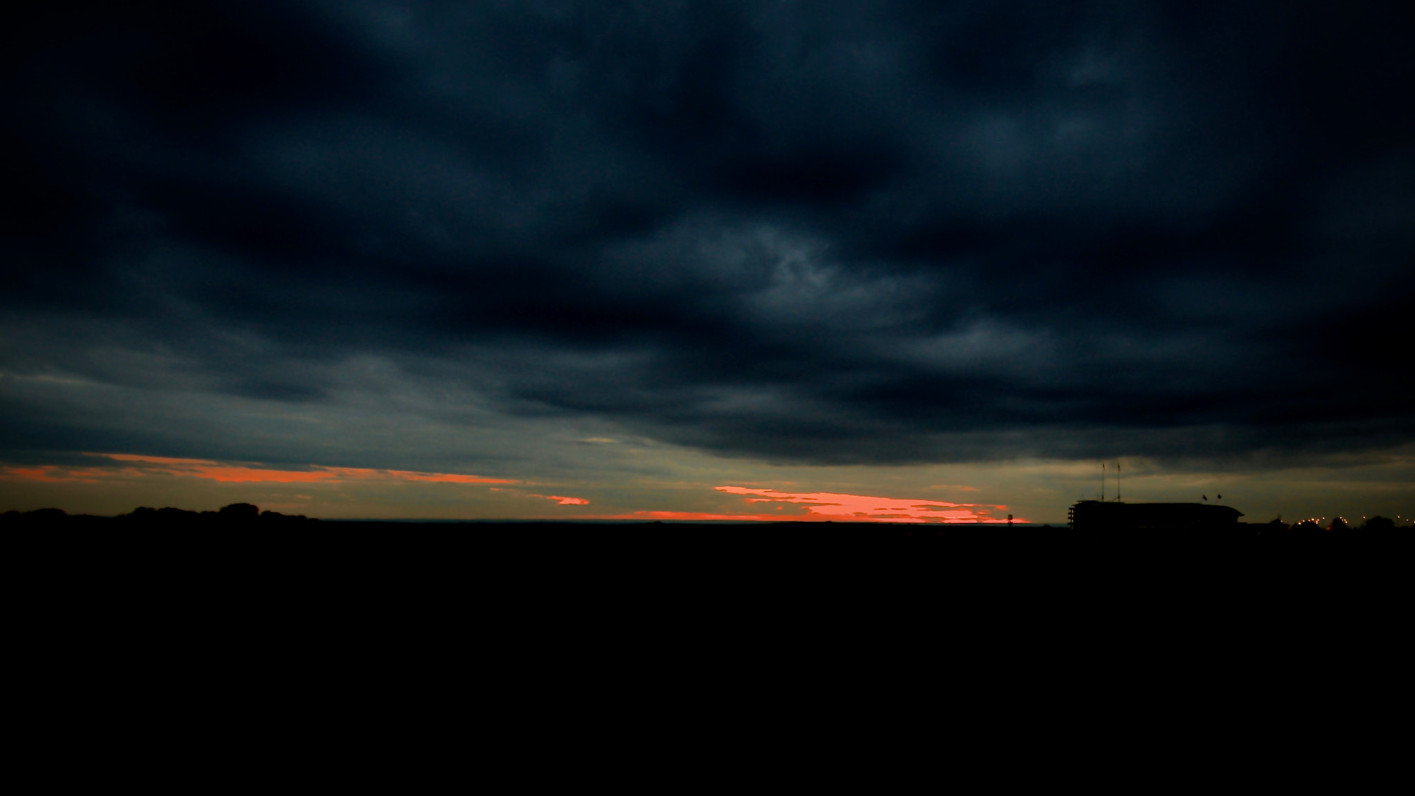 Sigma 10-20mm F3.5 EX DC HSM sample photo. Epsom downs sunset photography