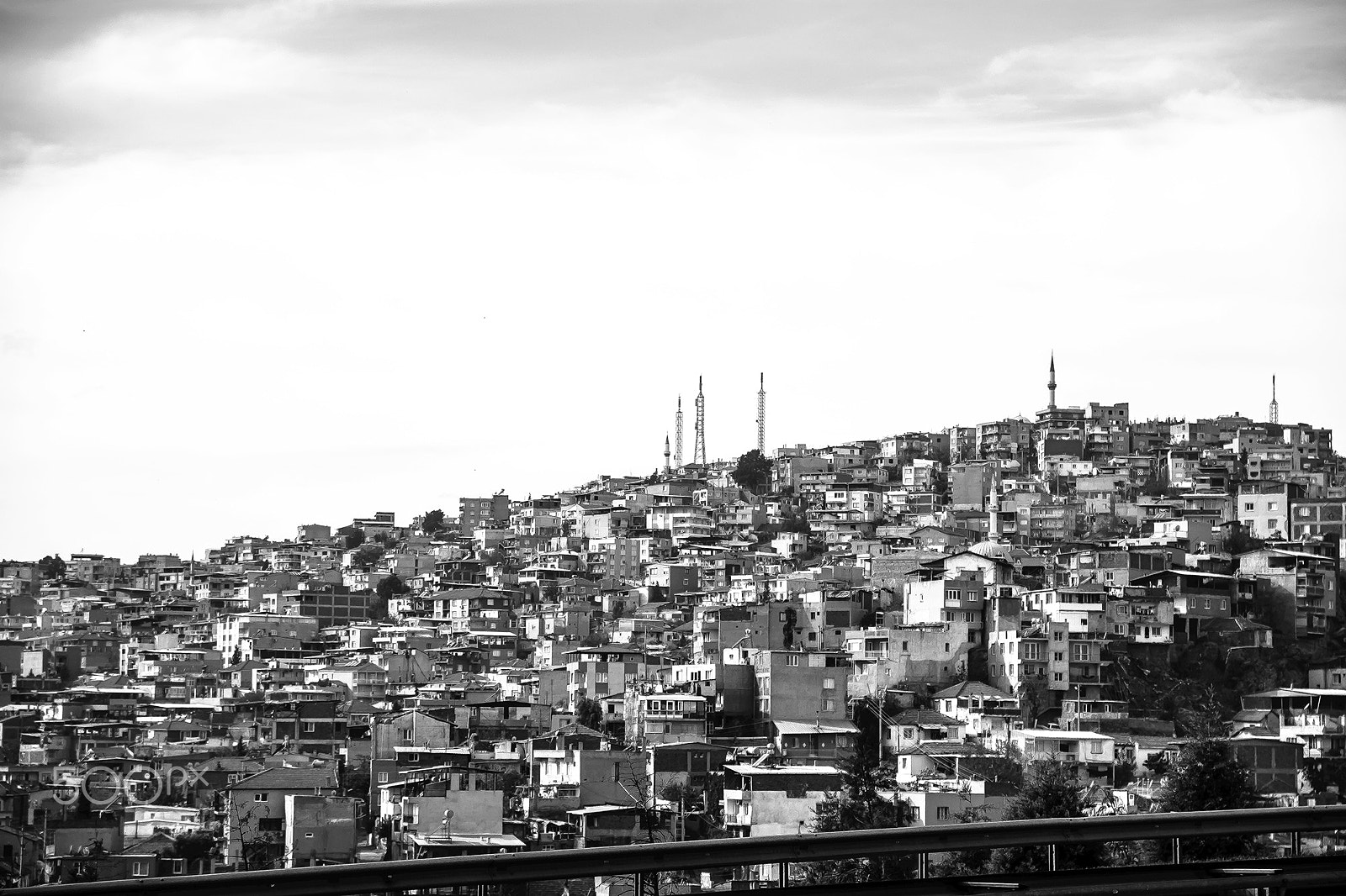 Sigma 17-70mm F2.8-4 DC Macro OS HSM | C sample photo. City and confusion :( photography