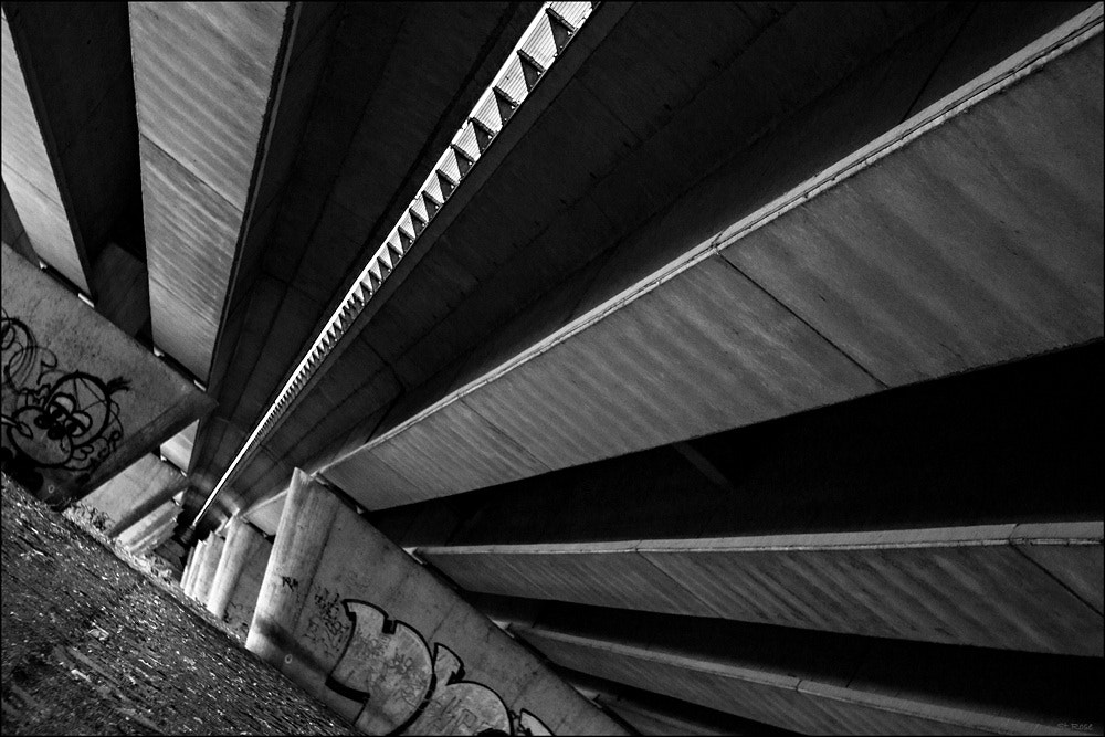 Sony SLT-A77 sample photo. Under the bridge photography