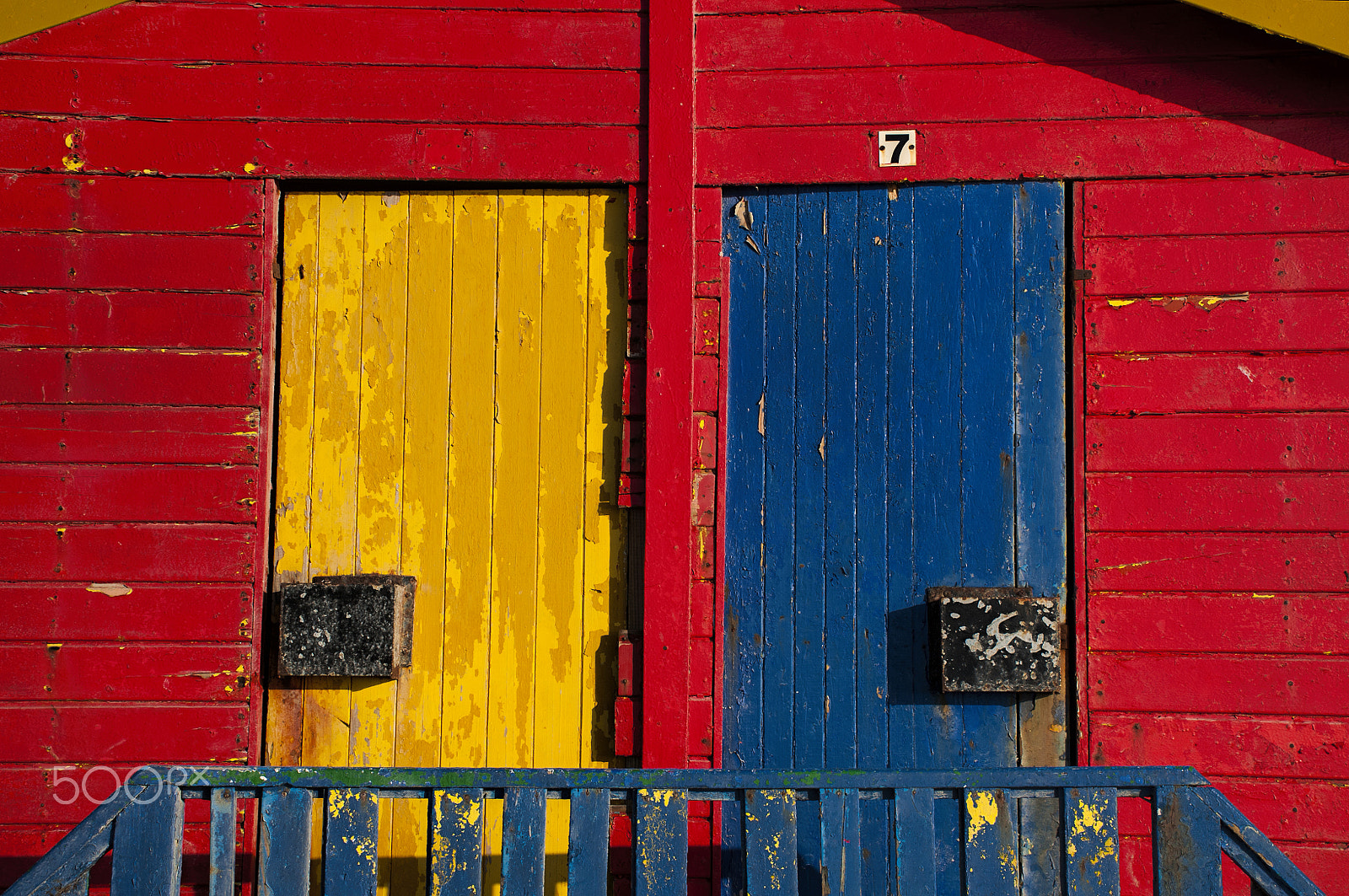 Nikon D300S sample photo. Six or eight photography