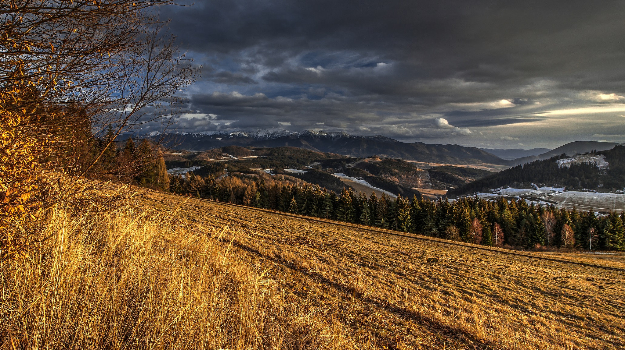 Canon EF-S 10-18mm F4.5–5.6 IS STM sample photo. Landscape photography