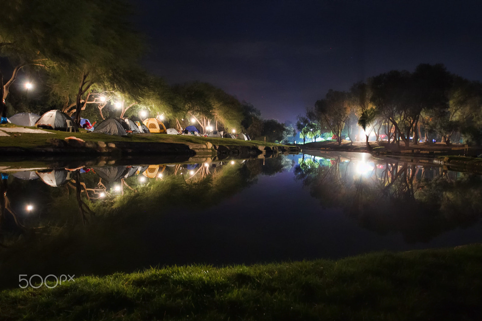 Sigma 8-16mm F4.5-5.6 DC HSM sample photo. Miror photography