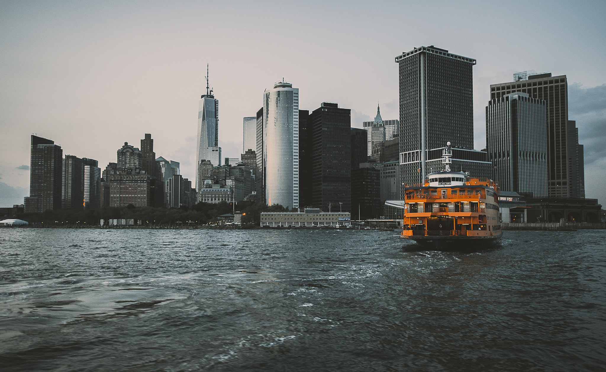 Nikon D3000 + Sigma 10-20mm F3.5 EX DC HSM sample photo. On the hudson river photography