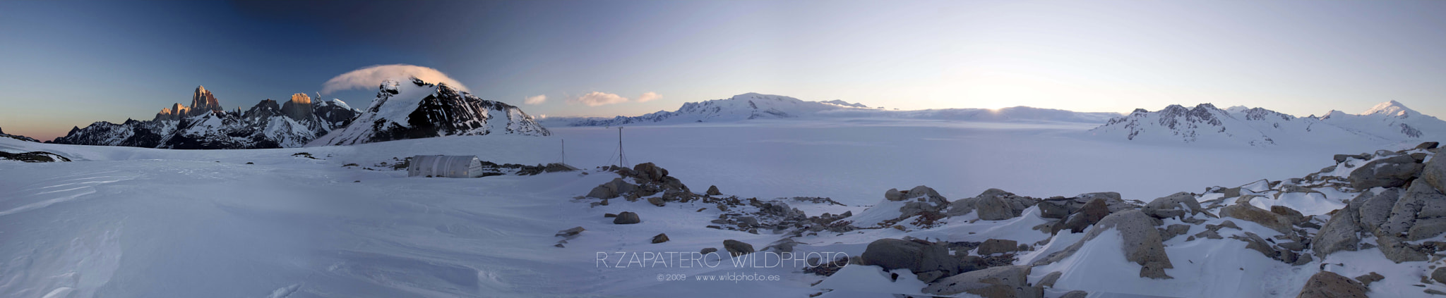Canon EF-S 17-55mm F2.8 IS USM sample photo. Campo de hielo. (sunset at the icefield) photography