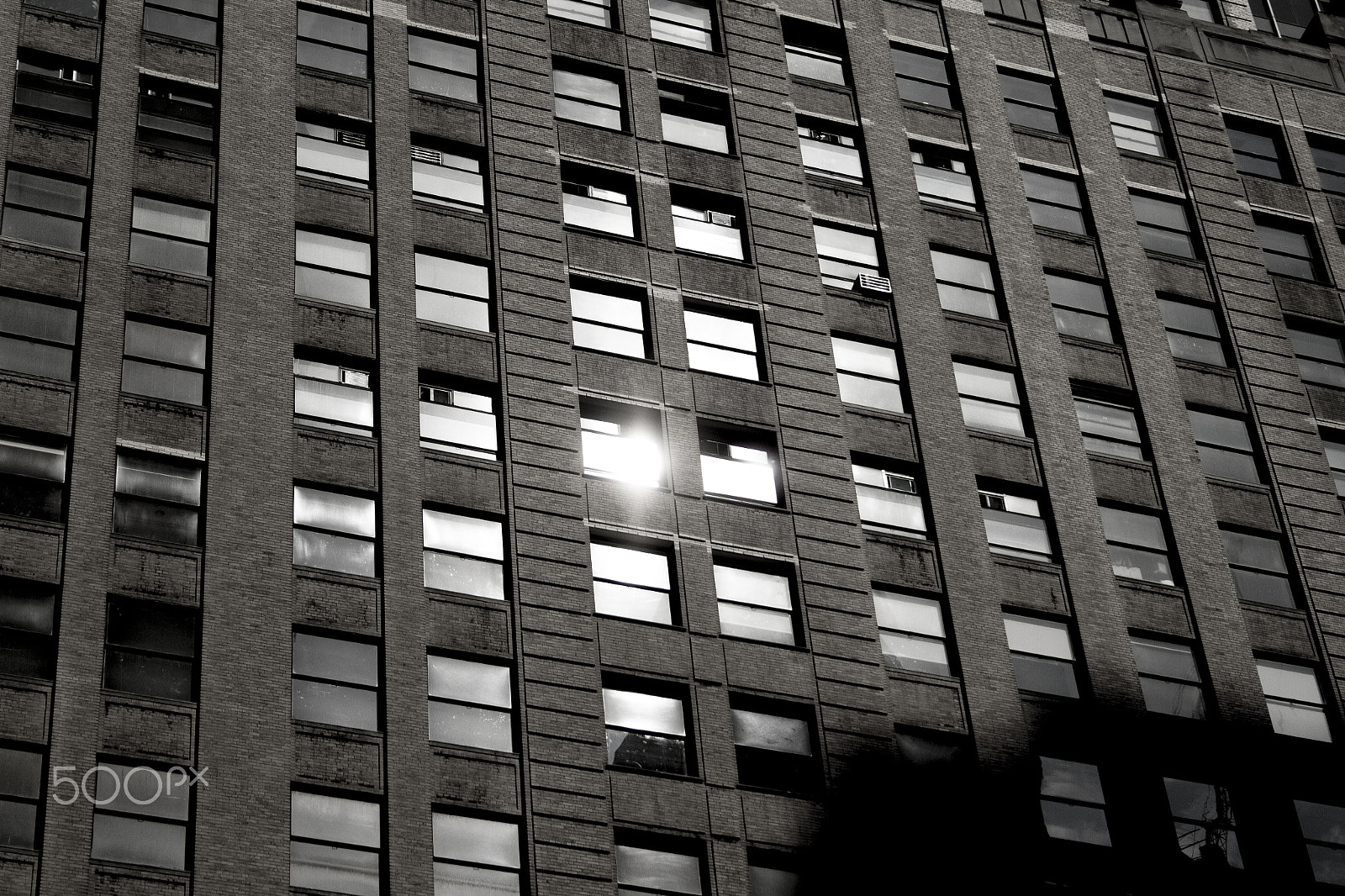 Canon EF-S 18-55mm F3.5-5.6 sample photo. Look at the window photography