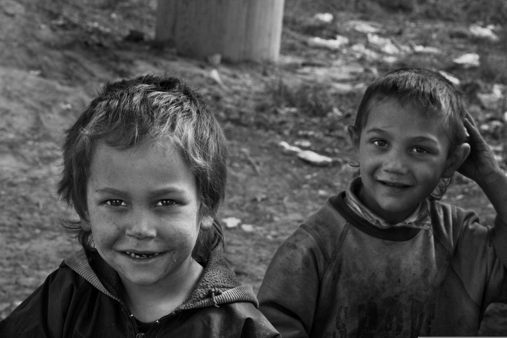 Canon EF 50mm f/1.8 sample photo. Gipsy kids photography