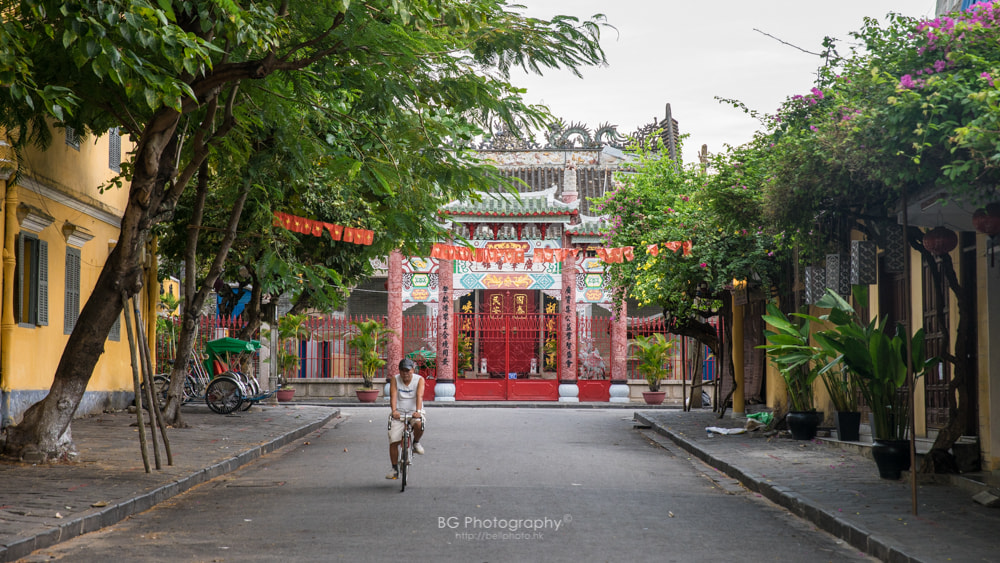 Sony a7 + Canon EF 85mm F1.2L II USM sample photo. Guangzhao hall. photography