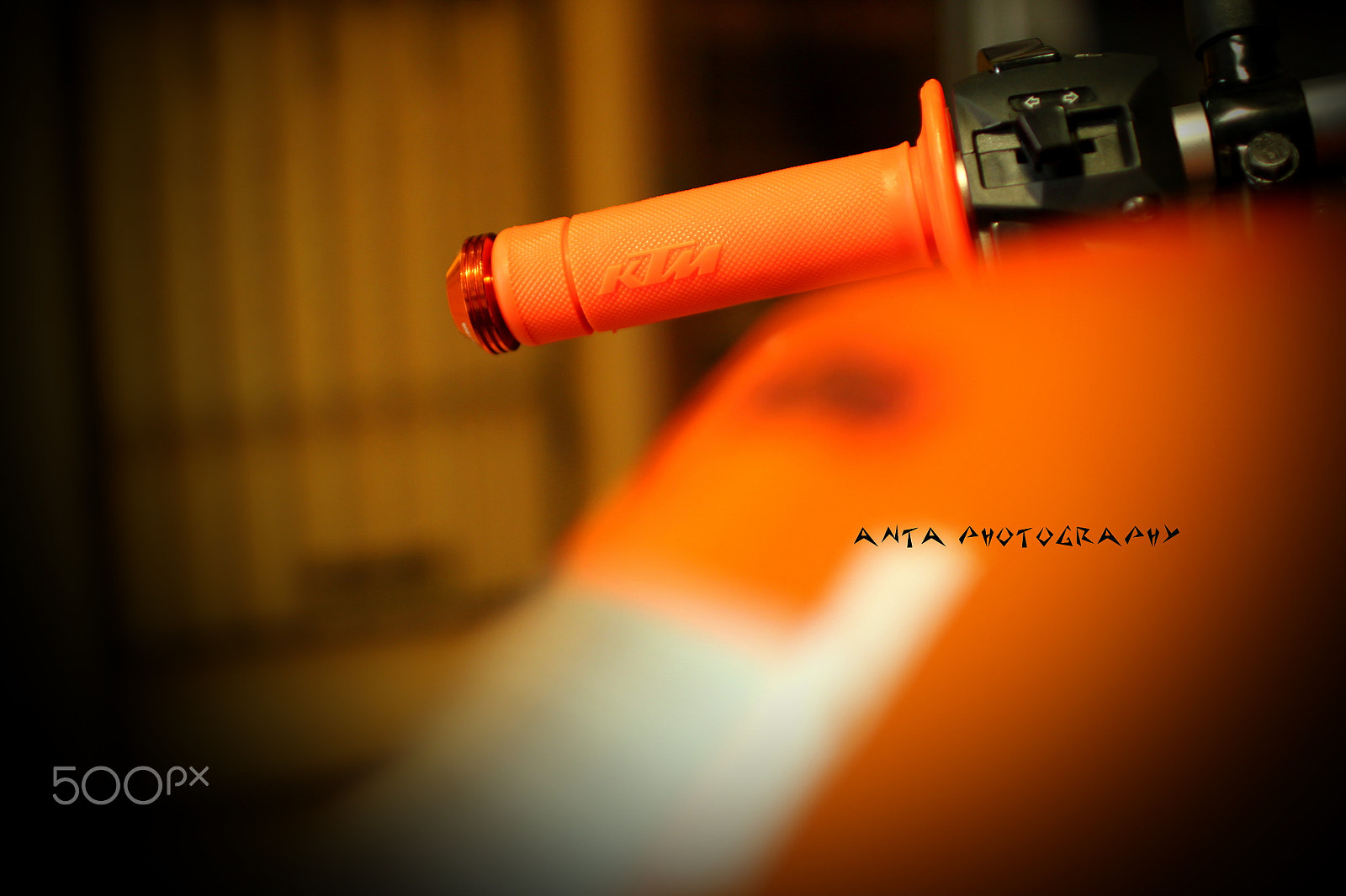 Sigma 30mm F1.4 EX DC HSM sample photo. Orange grips photography