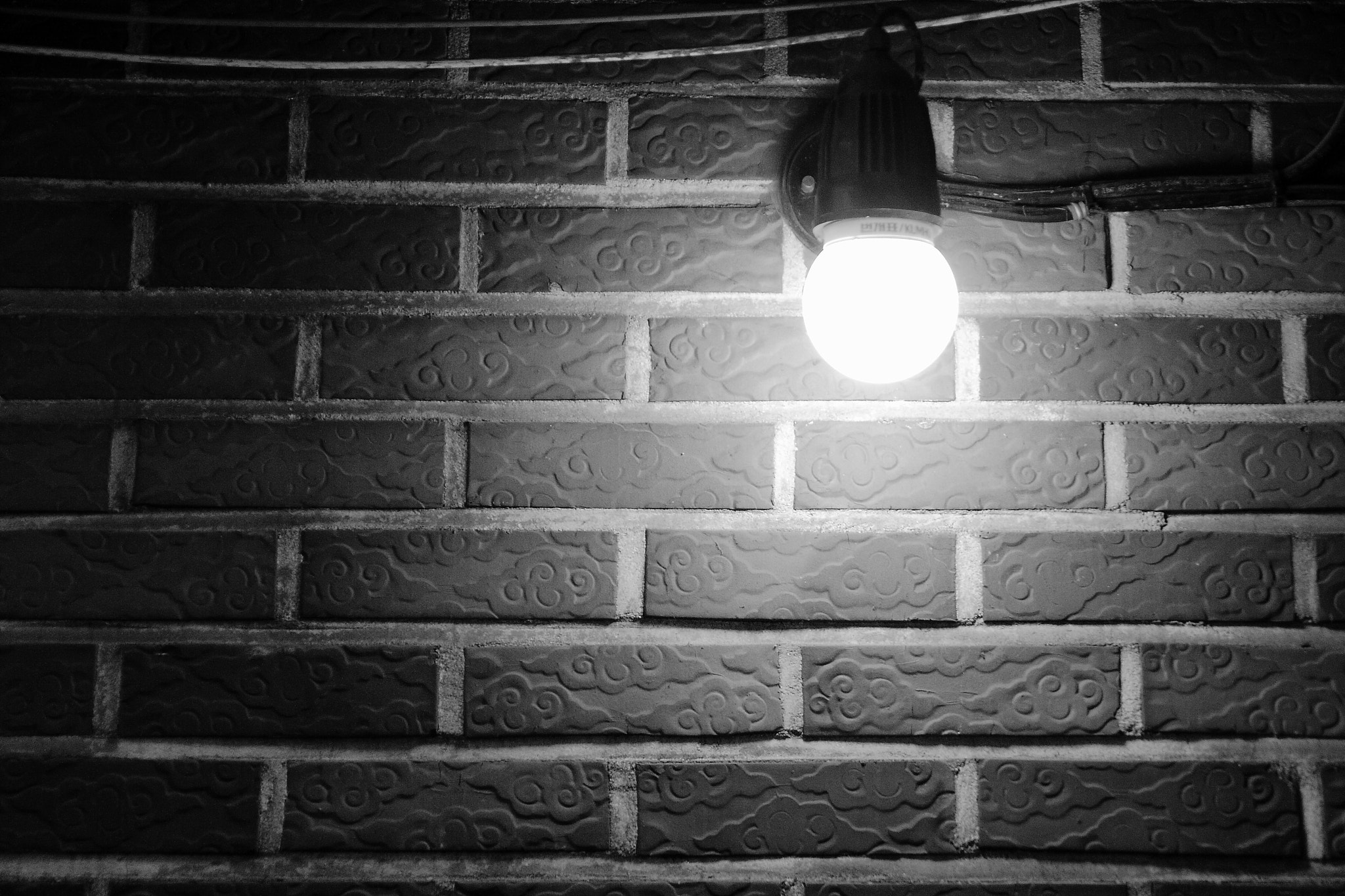 Sigma 17-70mm F2.8-4 DC Macro OS HSM sample photo. Light photography