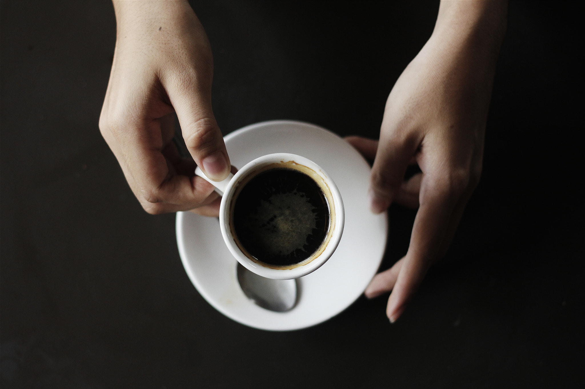 Canon EOS 550D (EOS Rebel T2i / EOS Kiss X4) + Canon EF 28mm F2.8 sample photo. Need a cooffee.. photography