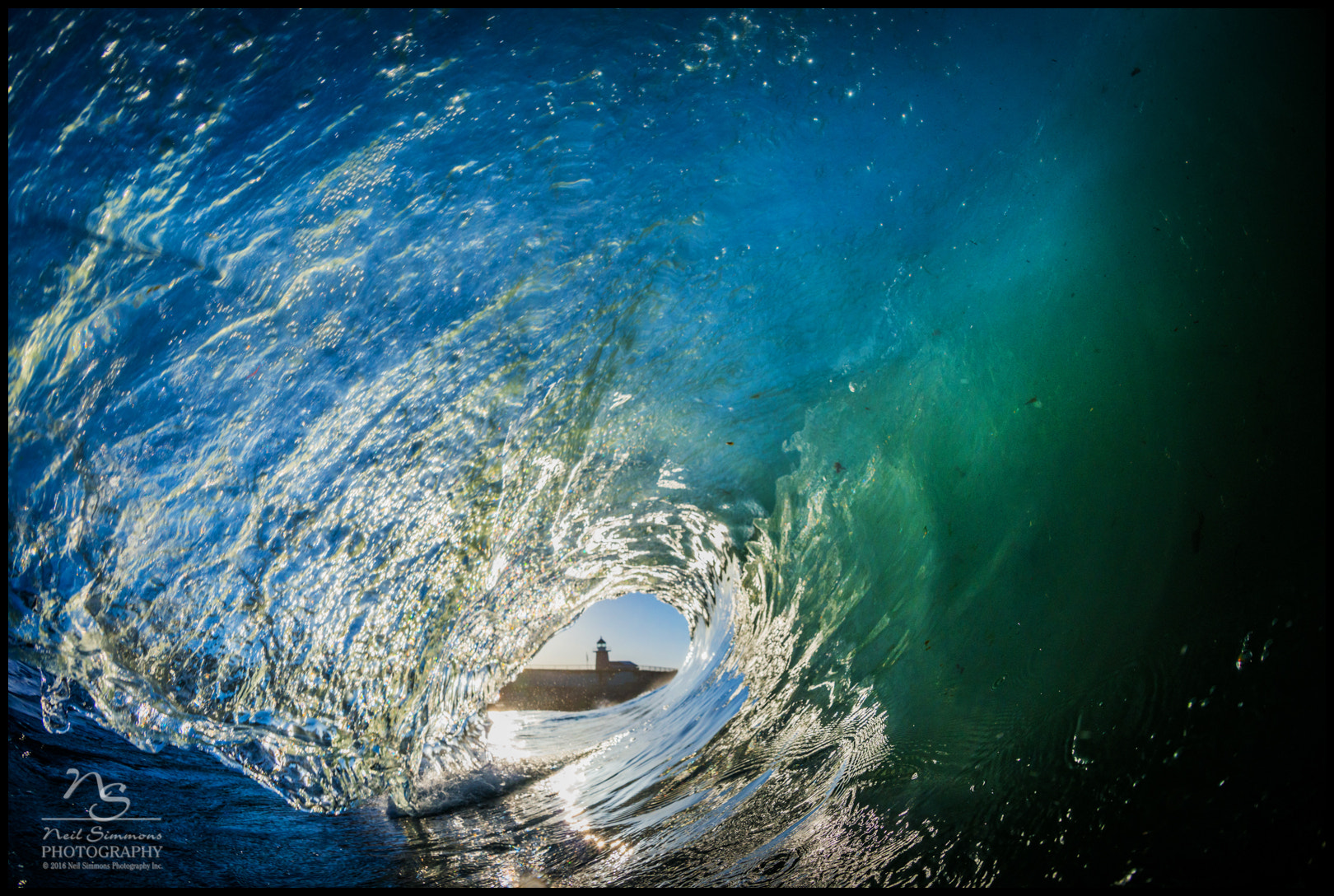 Nikon D800E + Nikon AF Fisheye-Nikkor 16mm F2.8D sample photo. It's beach barrel with the steamer lane lighthouse photography