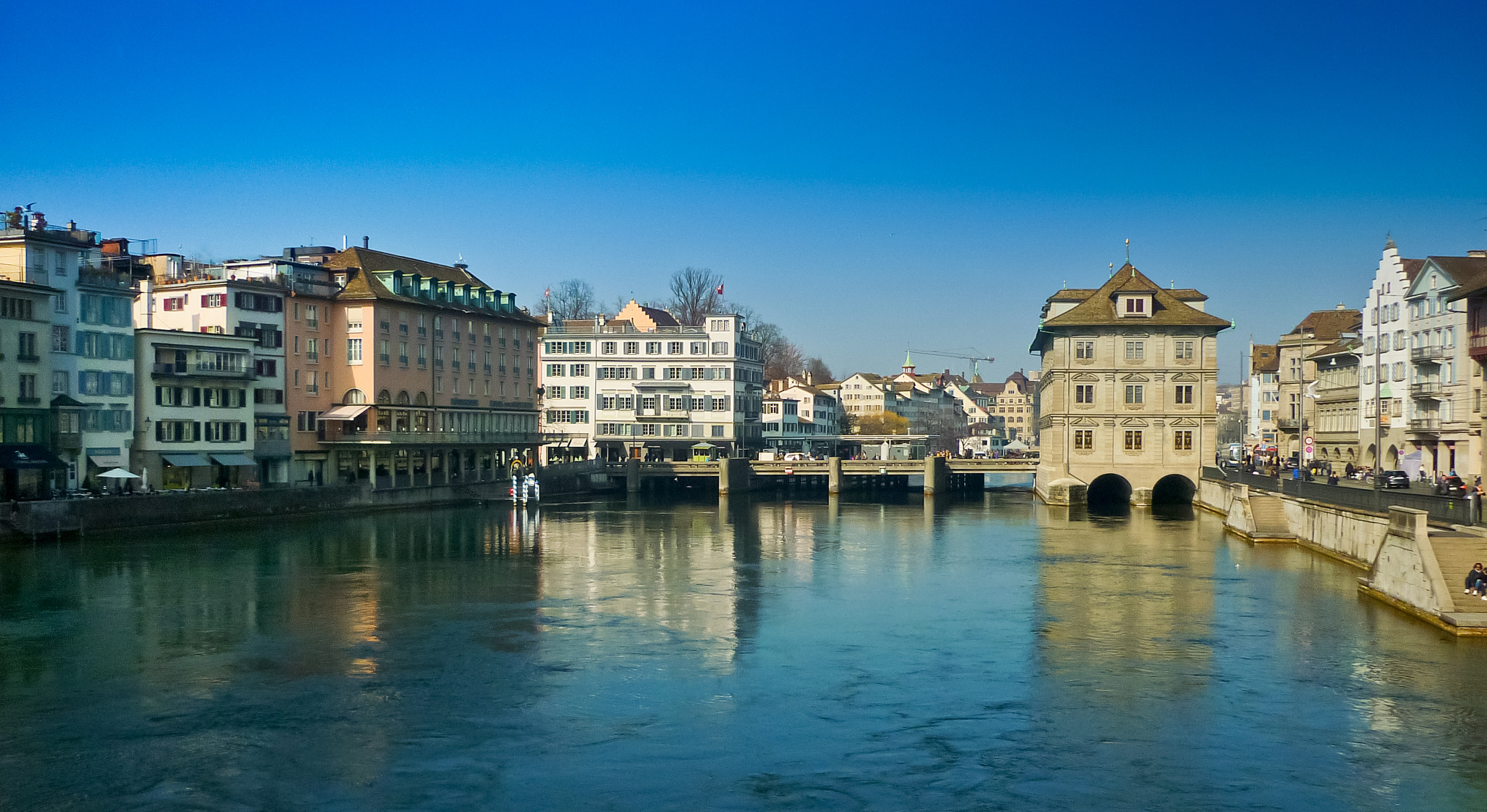 Panasonic DMC-FS62 sample photo. Limmat river and zurich townhall photography