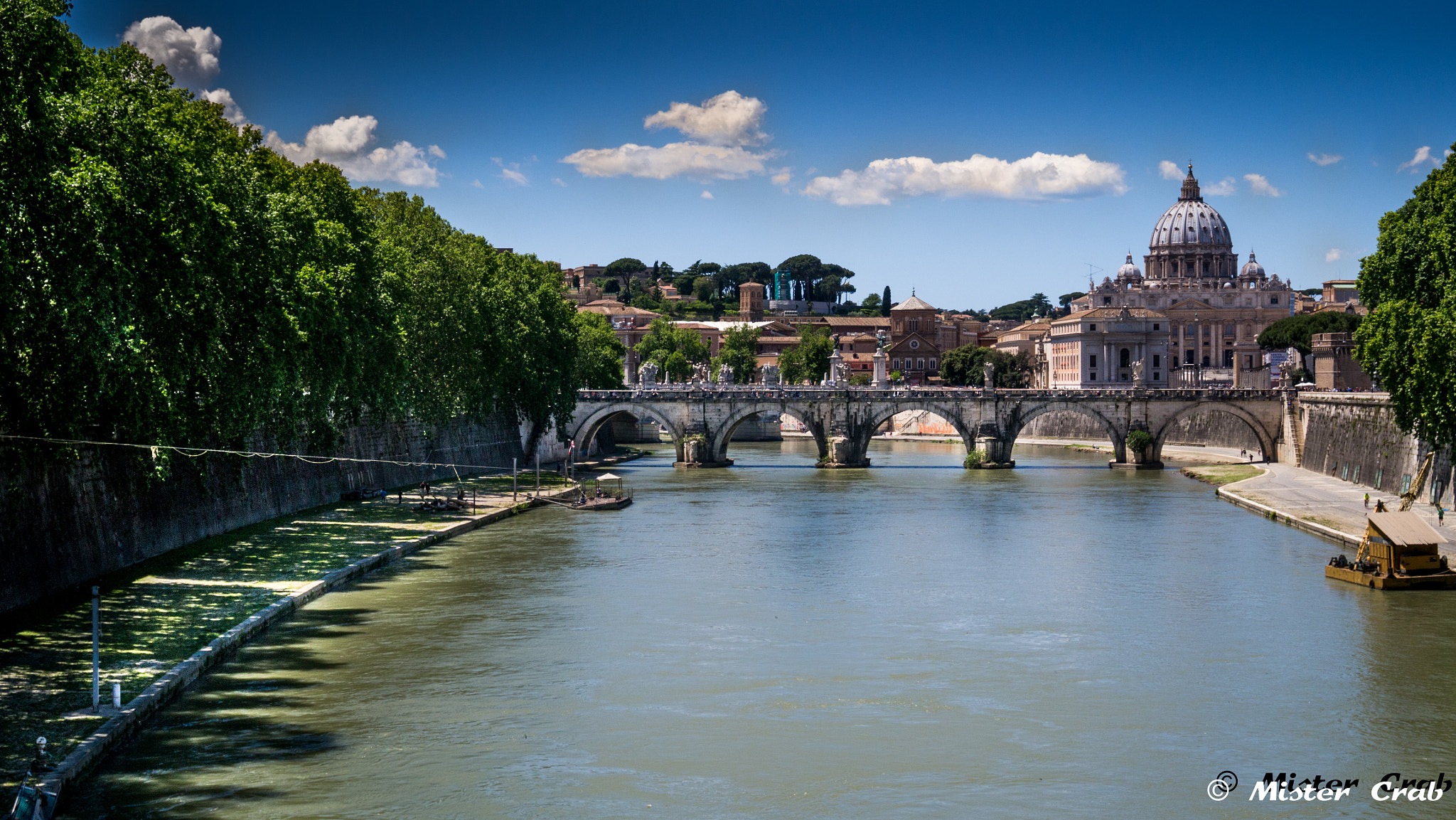 LUMIX G VARIO PZ 14-42/F3.5-5.6 sample photo. Pont sur le tibre photography