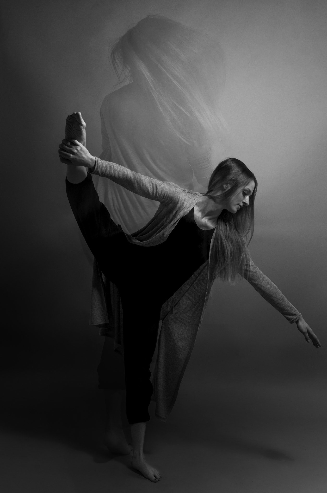 Nikon AF-S Nikkor 24-70mm F2.8G ED sample photo. Dancing for freedom photography