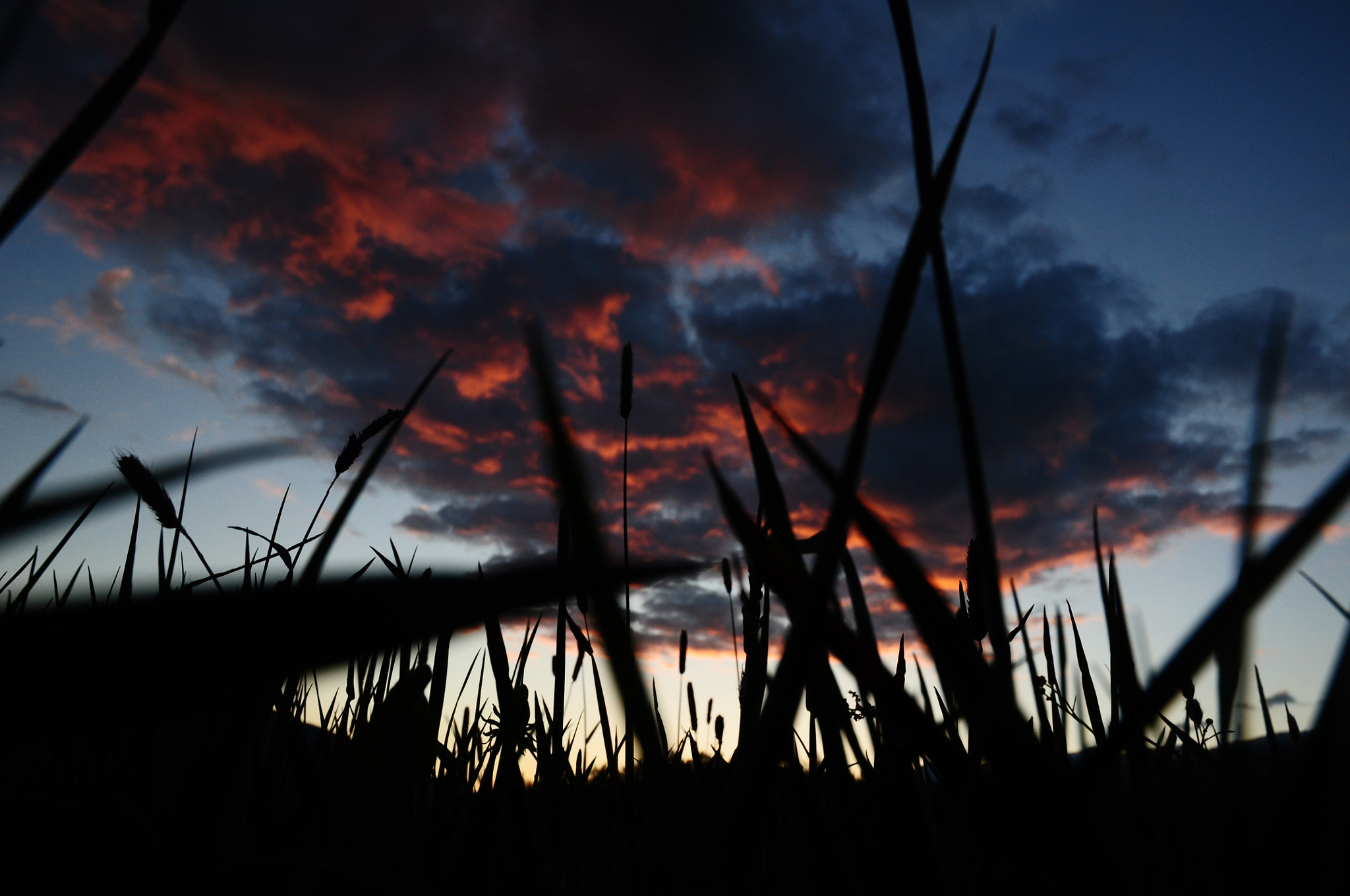 Nikon D5000 + Nikon AF-S DX Nikkor 18-70mm F3.5-4.5G ED-IF sample photo. A south tyrolean sunset photography