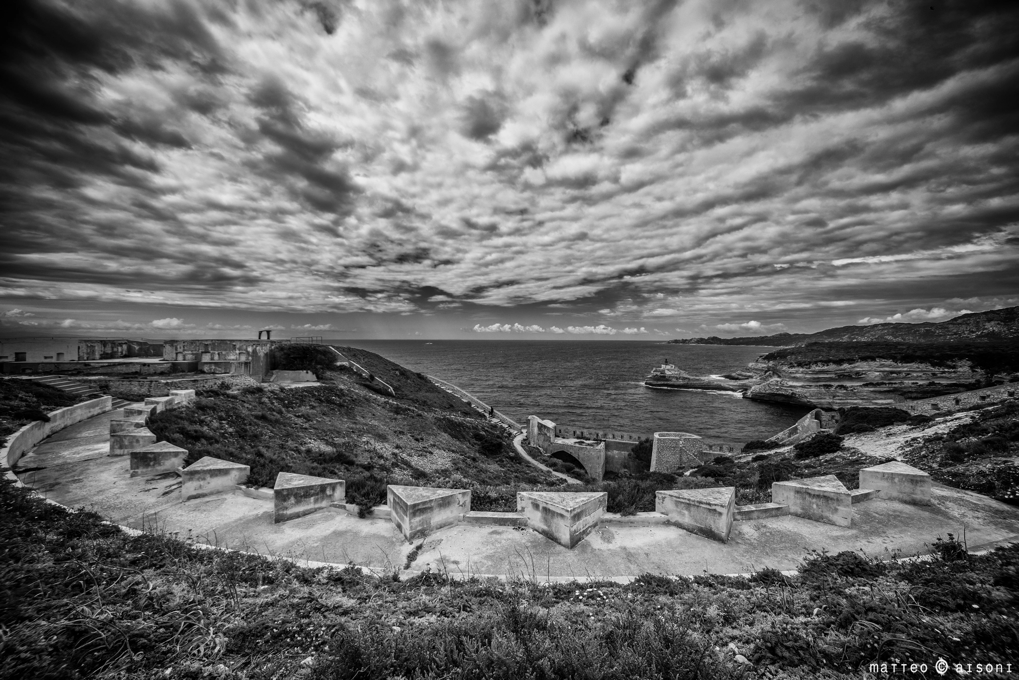 Sigma 12-24mm F4.5-5.6 EX DG Aspherical HSM sample photo. Fortificazioni belliche di bonifacio photography