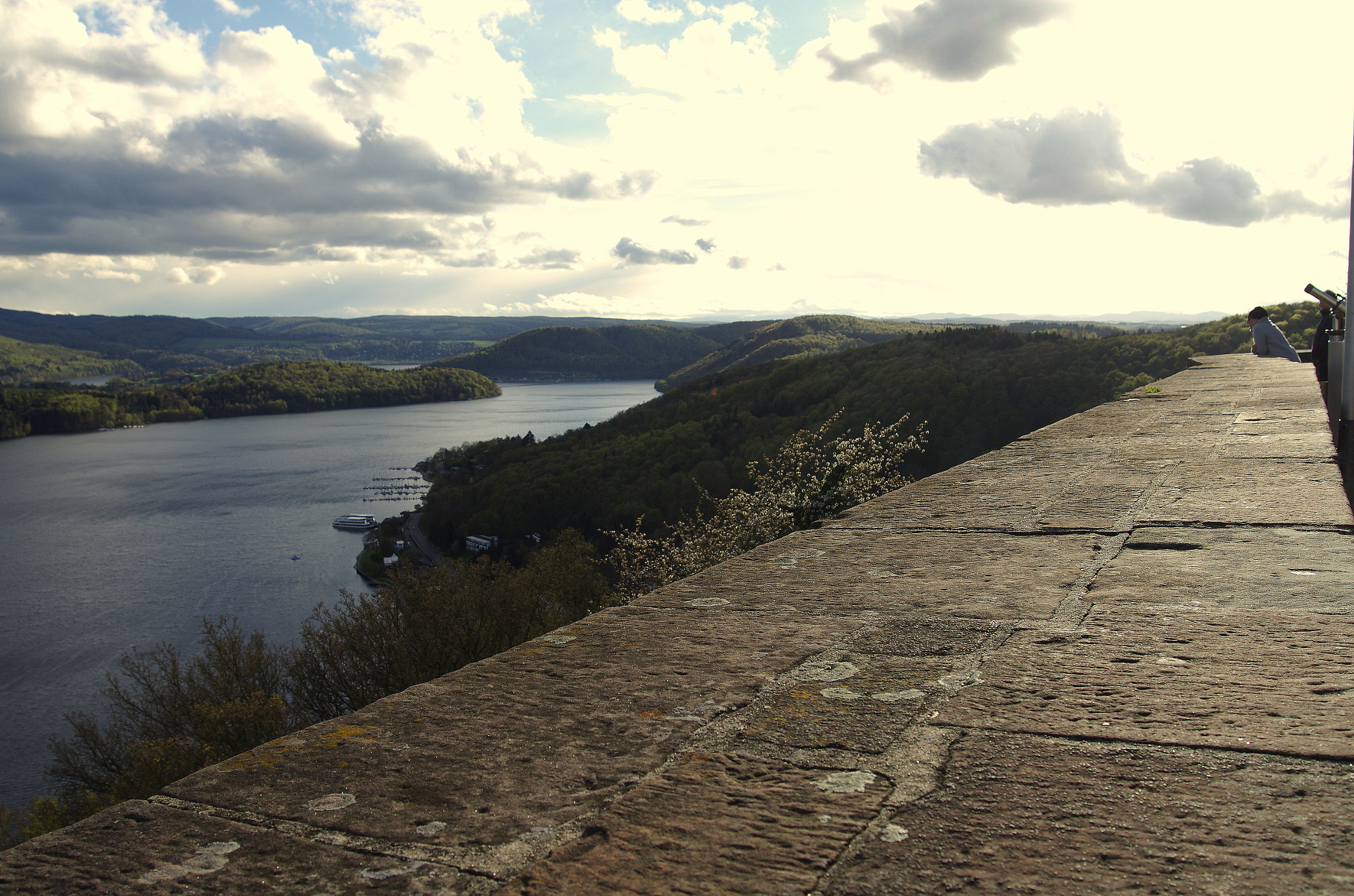 Pentax K-5 II sample photo. Blick vom schloss waldeck auf den edersee photography