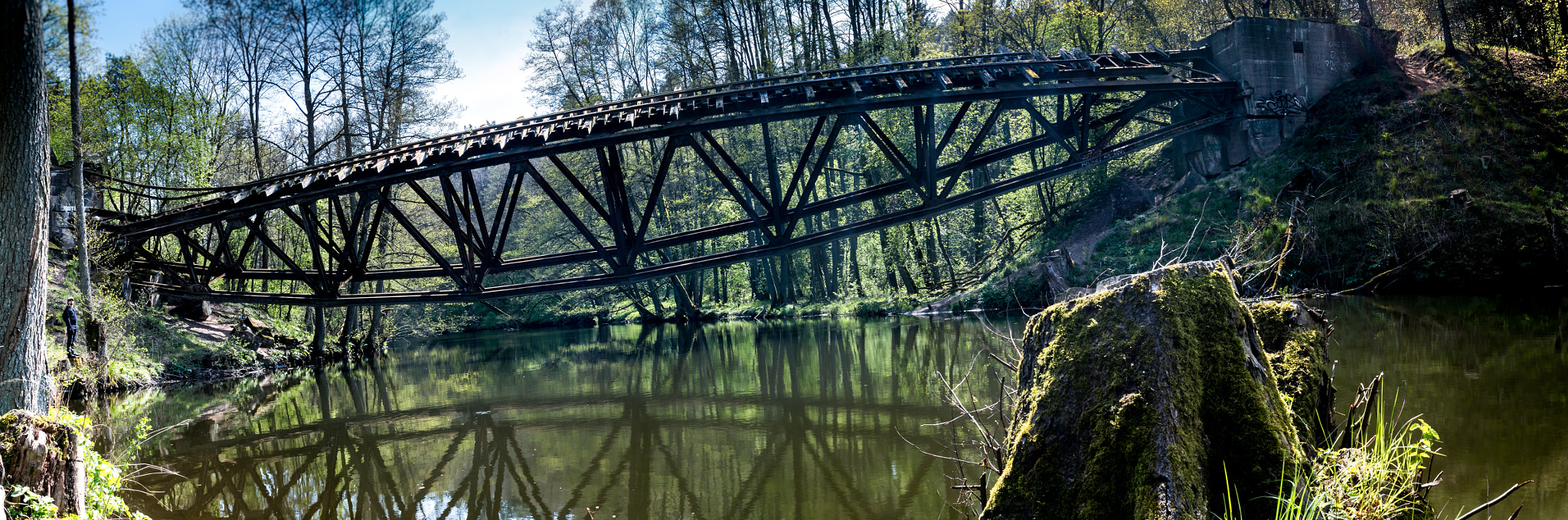 Canon EOS 70D + Sigma 30mm f/1.4 DC HSM sample photo. Fallen bridge photography