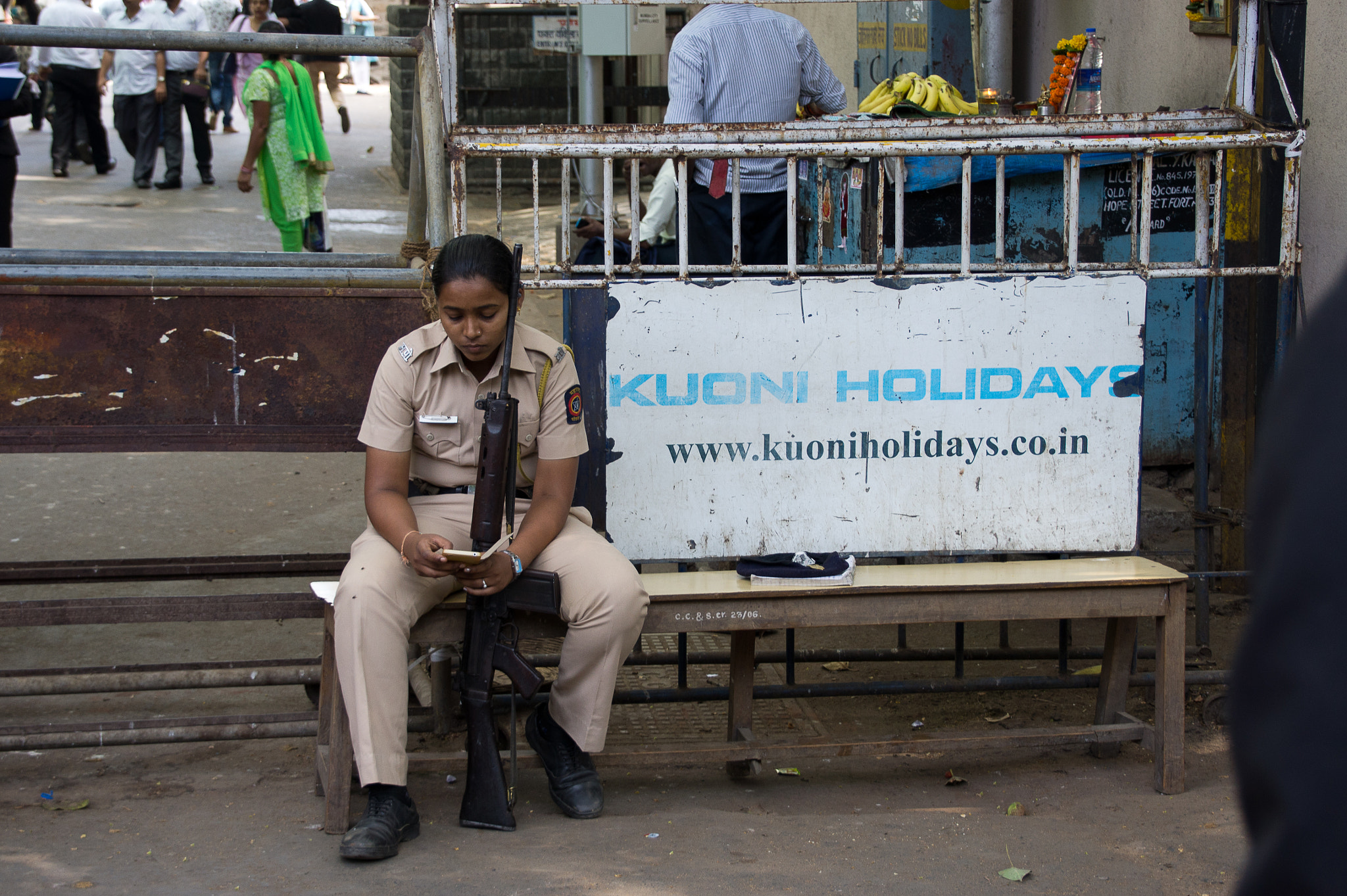 Sony E 18-200mm F3.5-6.3 OSS sample photo. Streets of india photography
