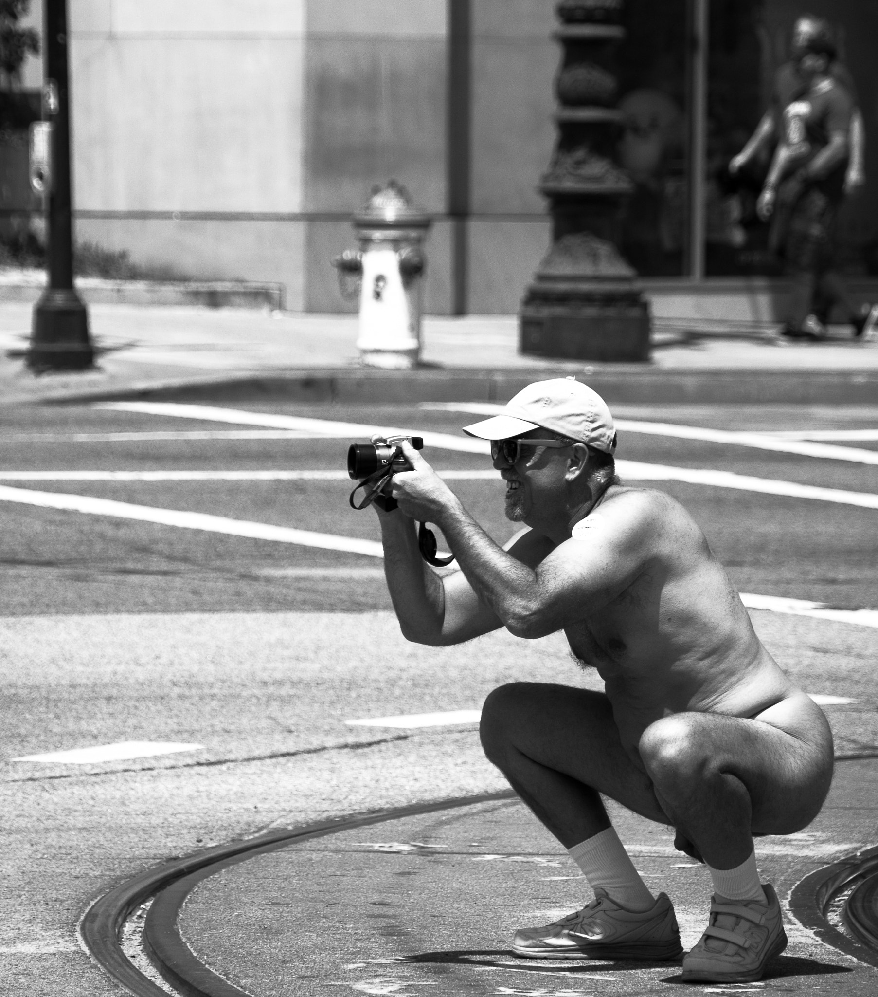 Sony E 18-200mm F3.5-6.3 OSS sample photo. Steets of america photography