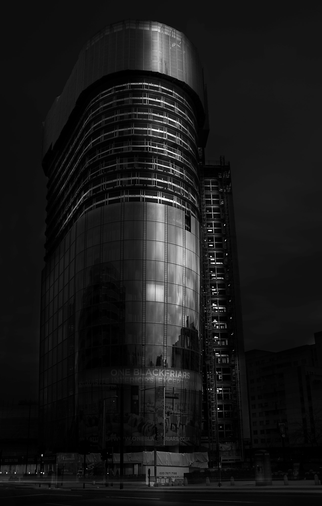 Sigma 18-250mm F3.5-6.3 DC OS HSM sample photo. Under construction photography