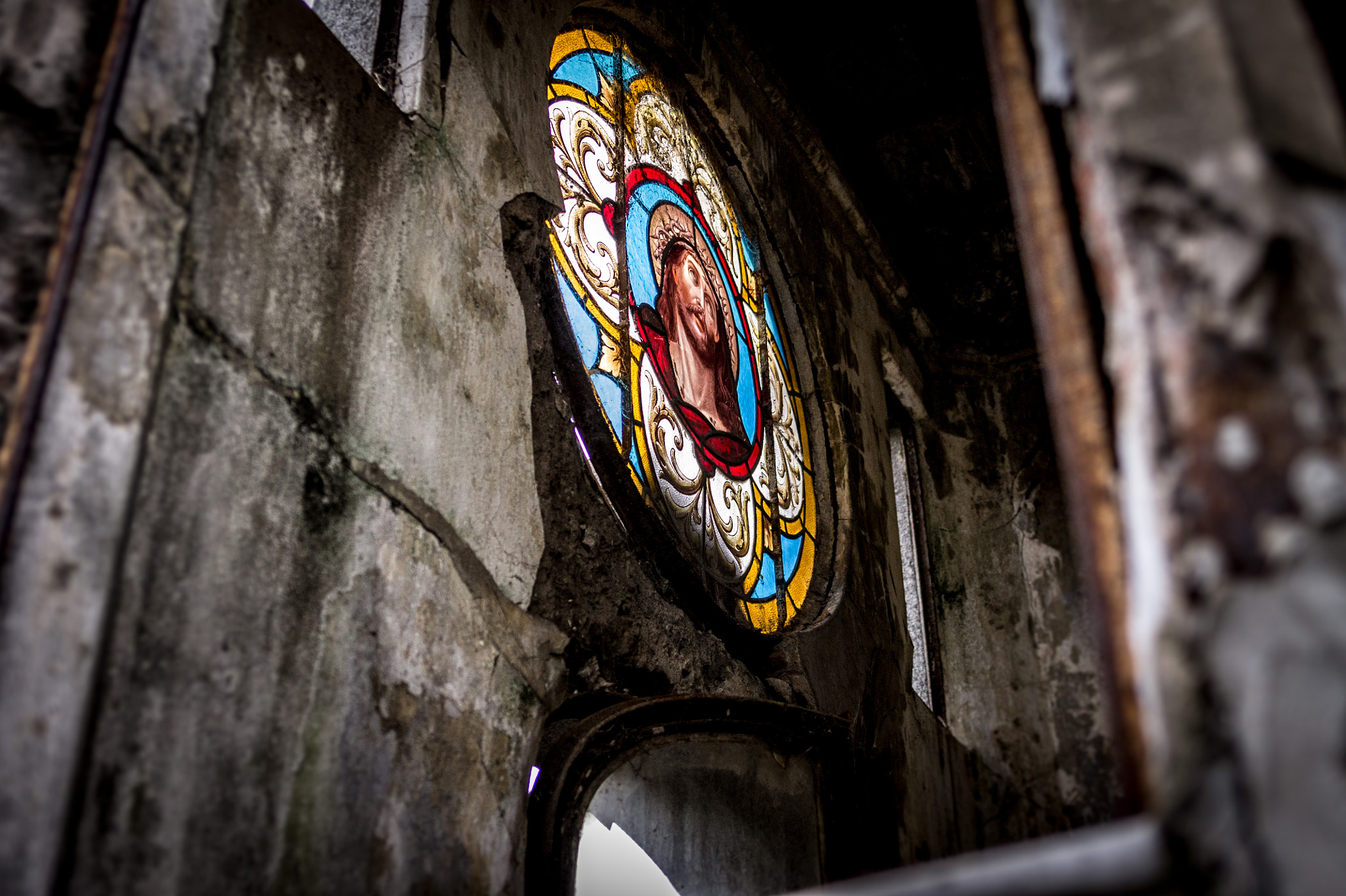 Canon EOS 1100D (EOS Rebel T3 / EOS Kiss X50) sample photo. Lonely jesus photography