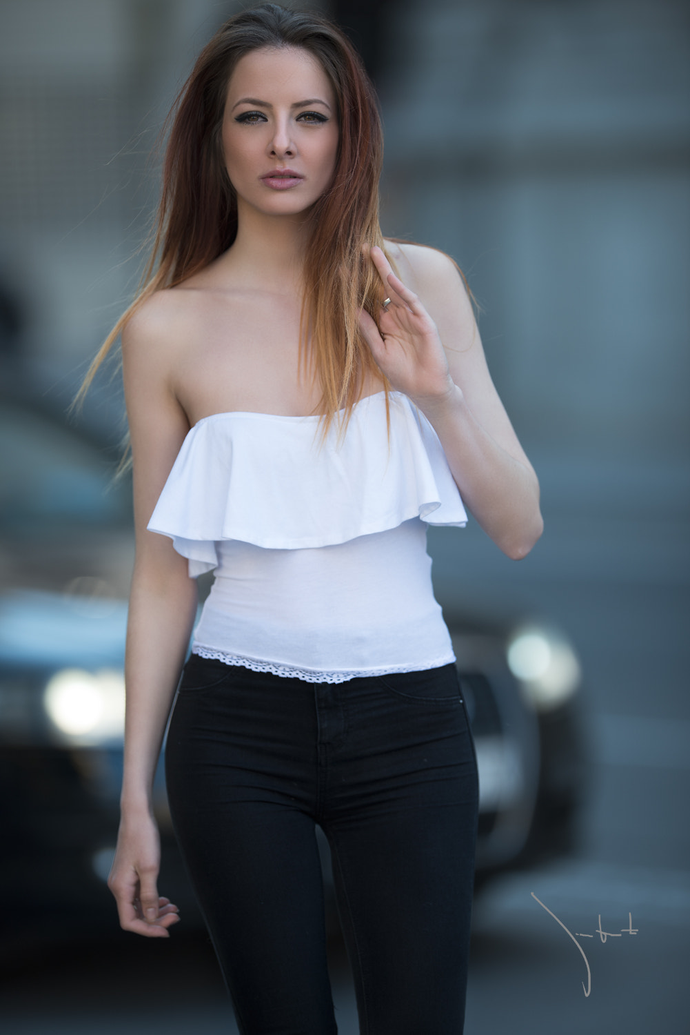Nikon AF-S Nikkor 200mm F2G ED-IF VR sample photo. Claudia photography