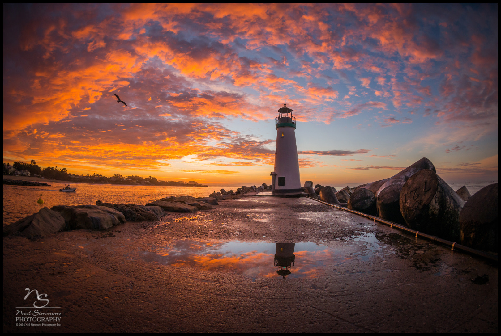 Nikon D800E + Nikon AF Fisheye-Nikkor 16mm F2.8D sample photo. Sunrise reflection of the walton lighthouse photography