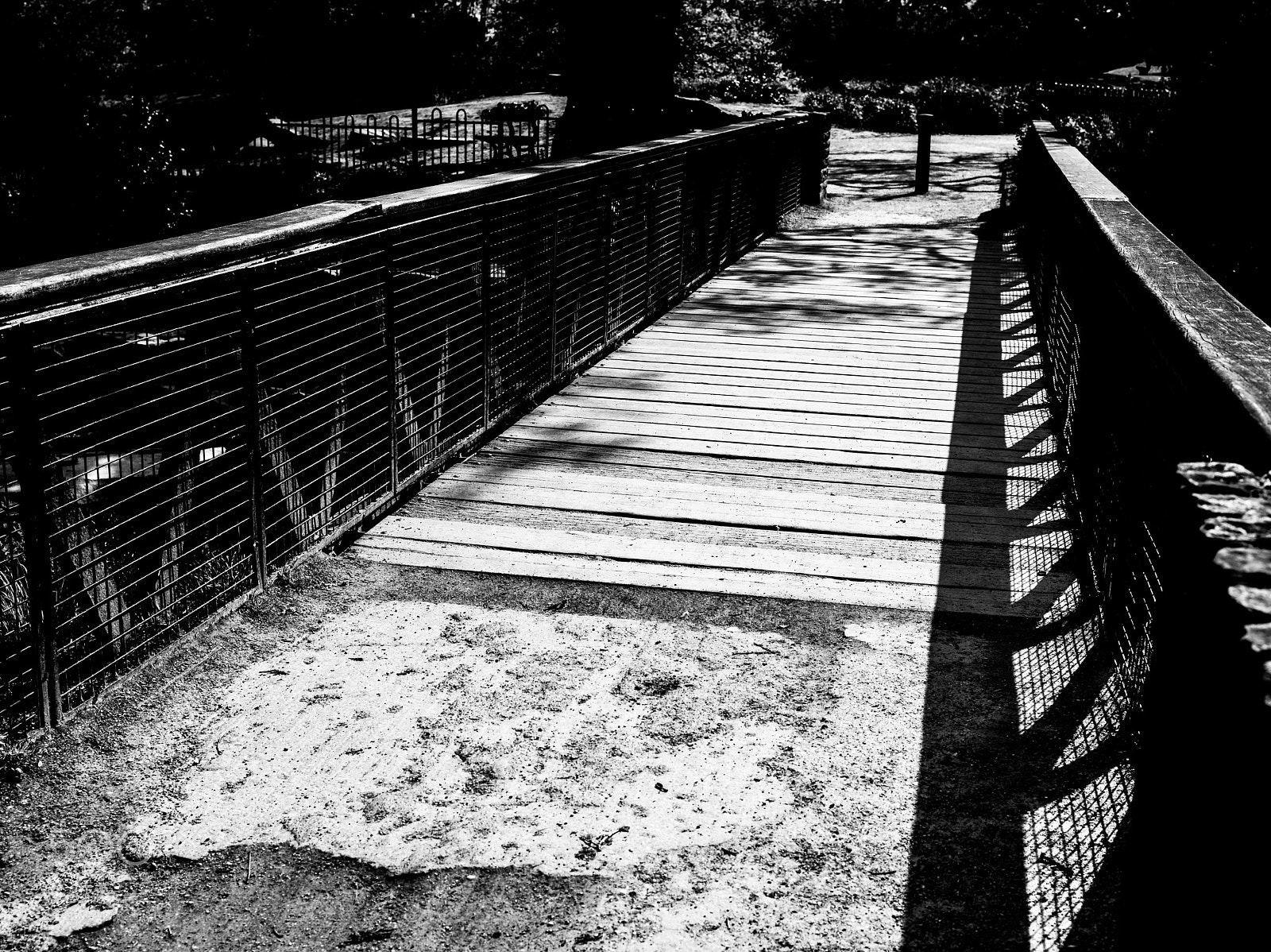 Pentax 645D sample photo. The bridge photography