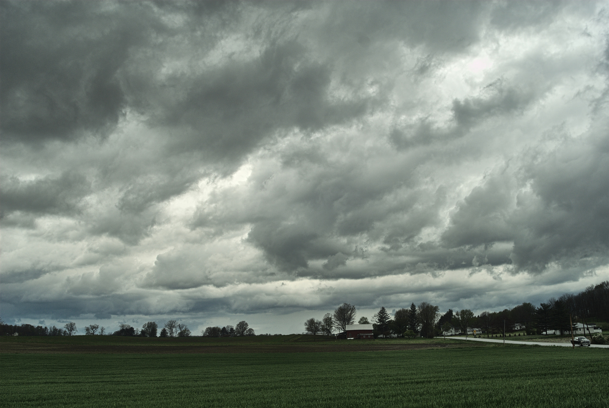 Soligor AF Zoom 19-35mm 1:3.5-4.5 MC sample photo. Clouds on homeward commute 2 photography
