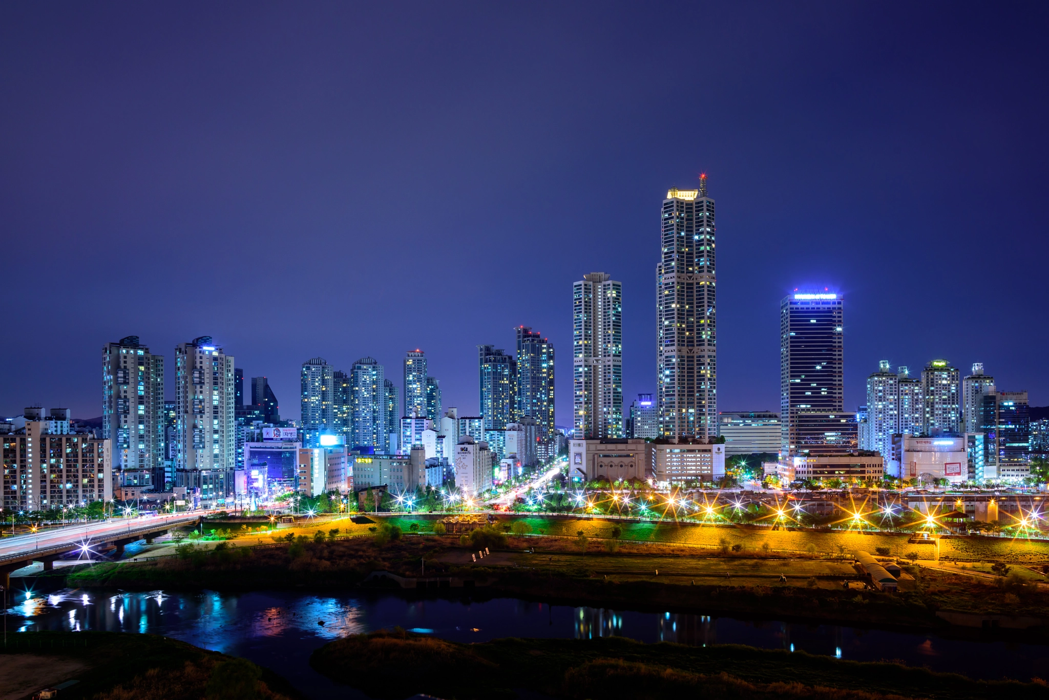 Samyang 12mm F2.8 ED AS NCS Fisheye sample photo. 목동 야경 photography