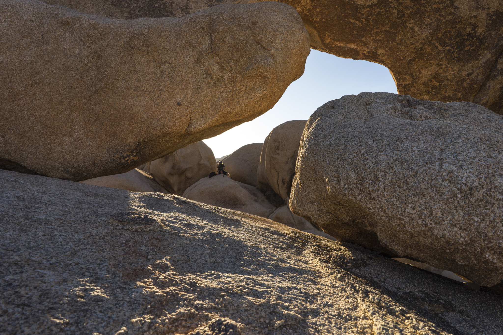 FE 21mm F2.8 sample photo. Arch rock photography