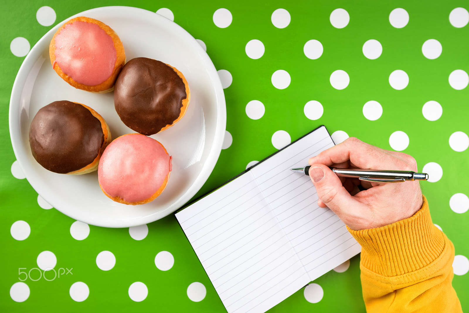 Tamron SP 15-30mm F2.8 Di VC USD sample photo. Writing recipe for homemade delicious donuts with sweet topping photography