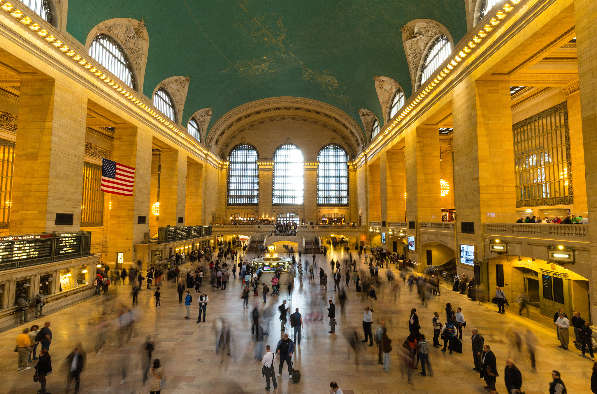 Canon EOS-1D X + Canon EF 16-35mm F4L IS USM sample photo. Grand central terminal photography